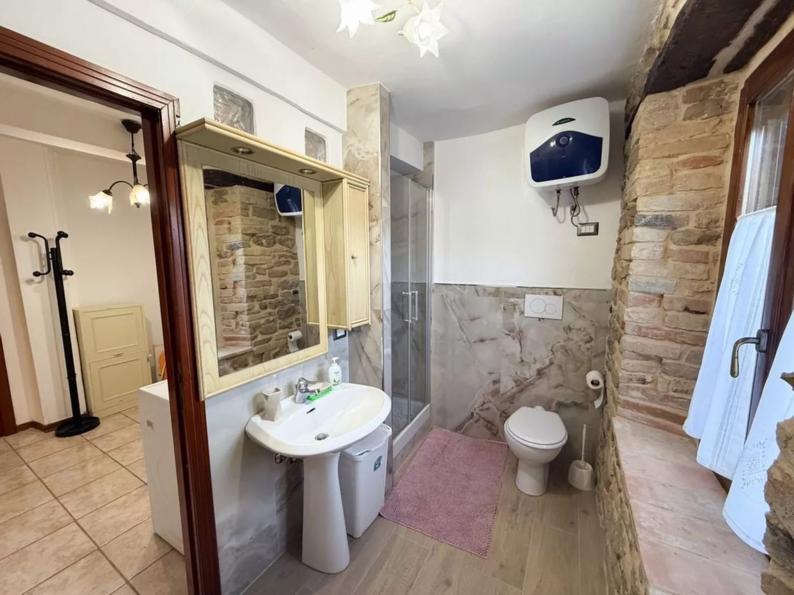 Ferienvilla mit privatem Pool und Whirlpool-Binnen