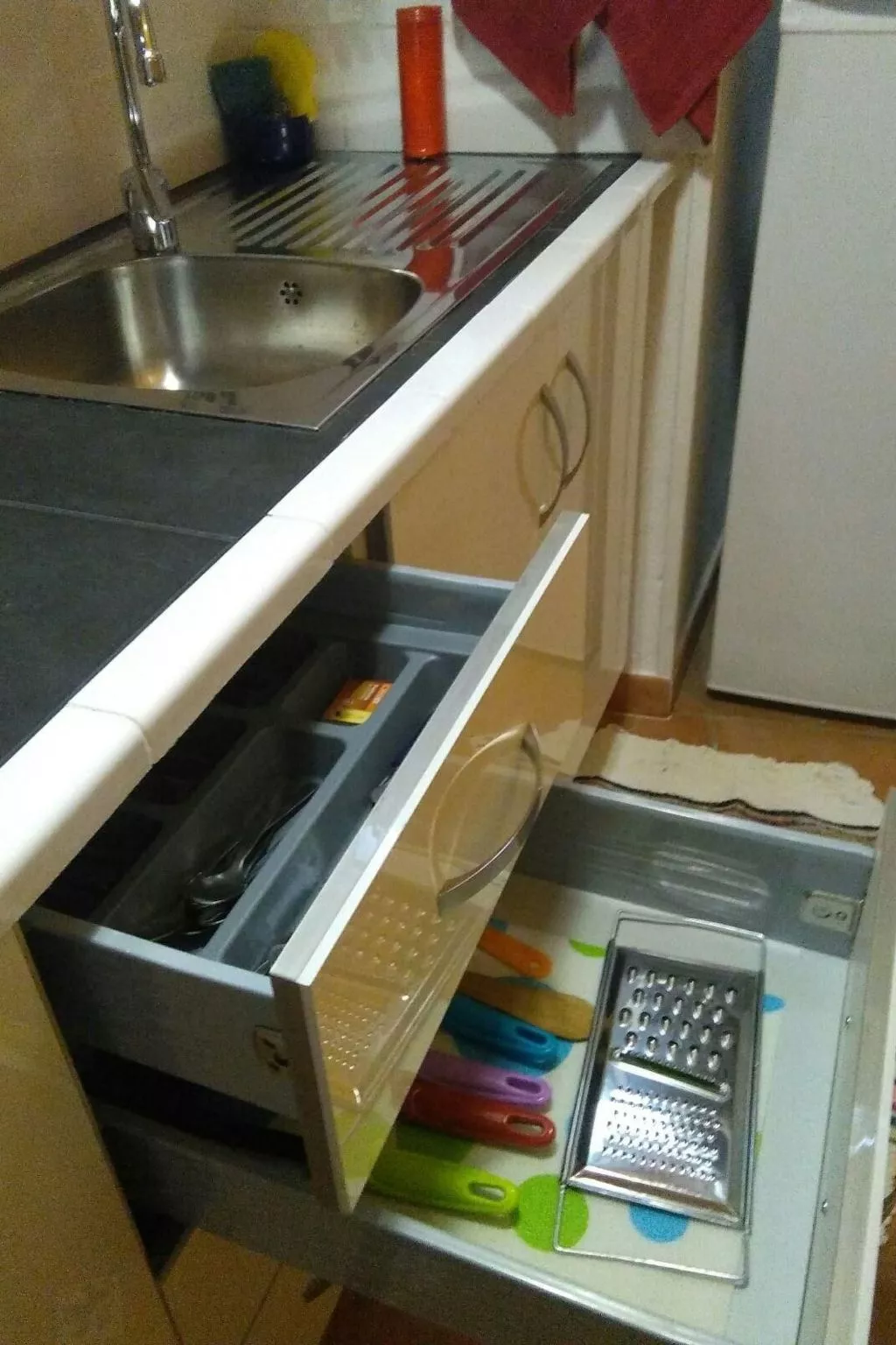 Ländliches Haus mit herrlichem Blick auf das Meer und das Tal.-Binnen