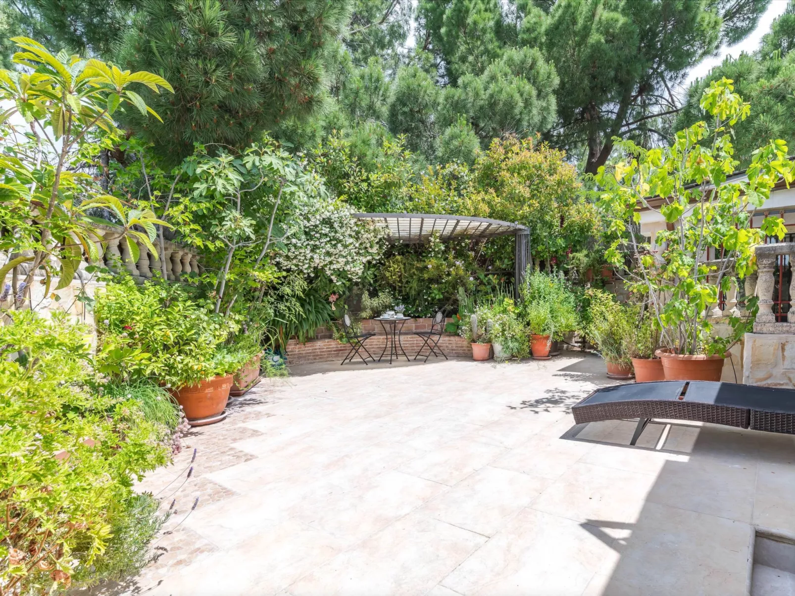 5-Suiten Madrid Villa Oasis, Schwimmbad-Spa, Fitnessraum, Club-Buiten