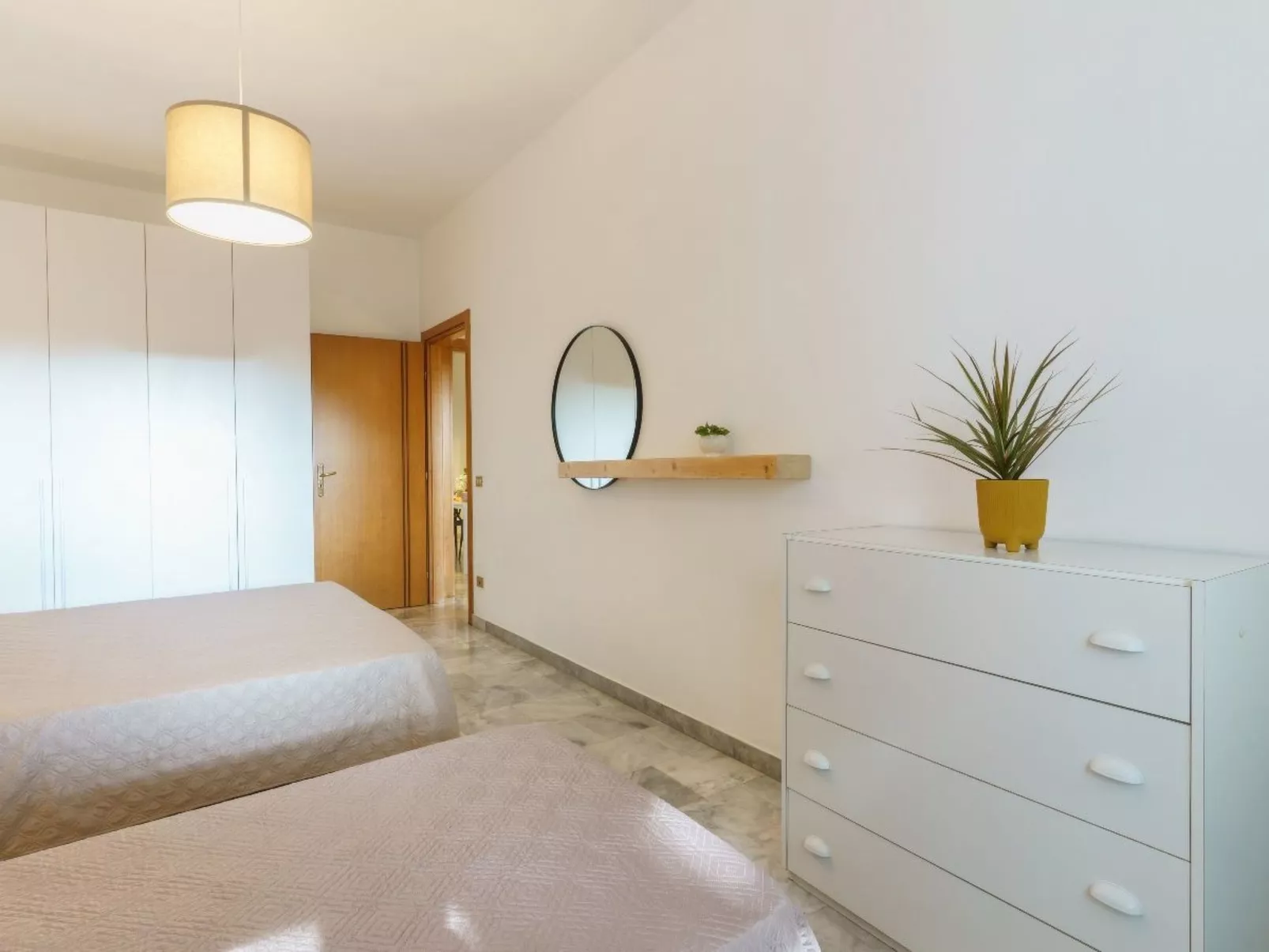 'Villa Nami' in Strandnähe-Binnen