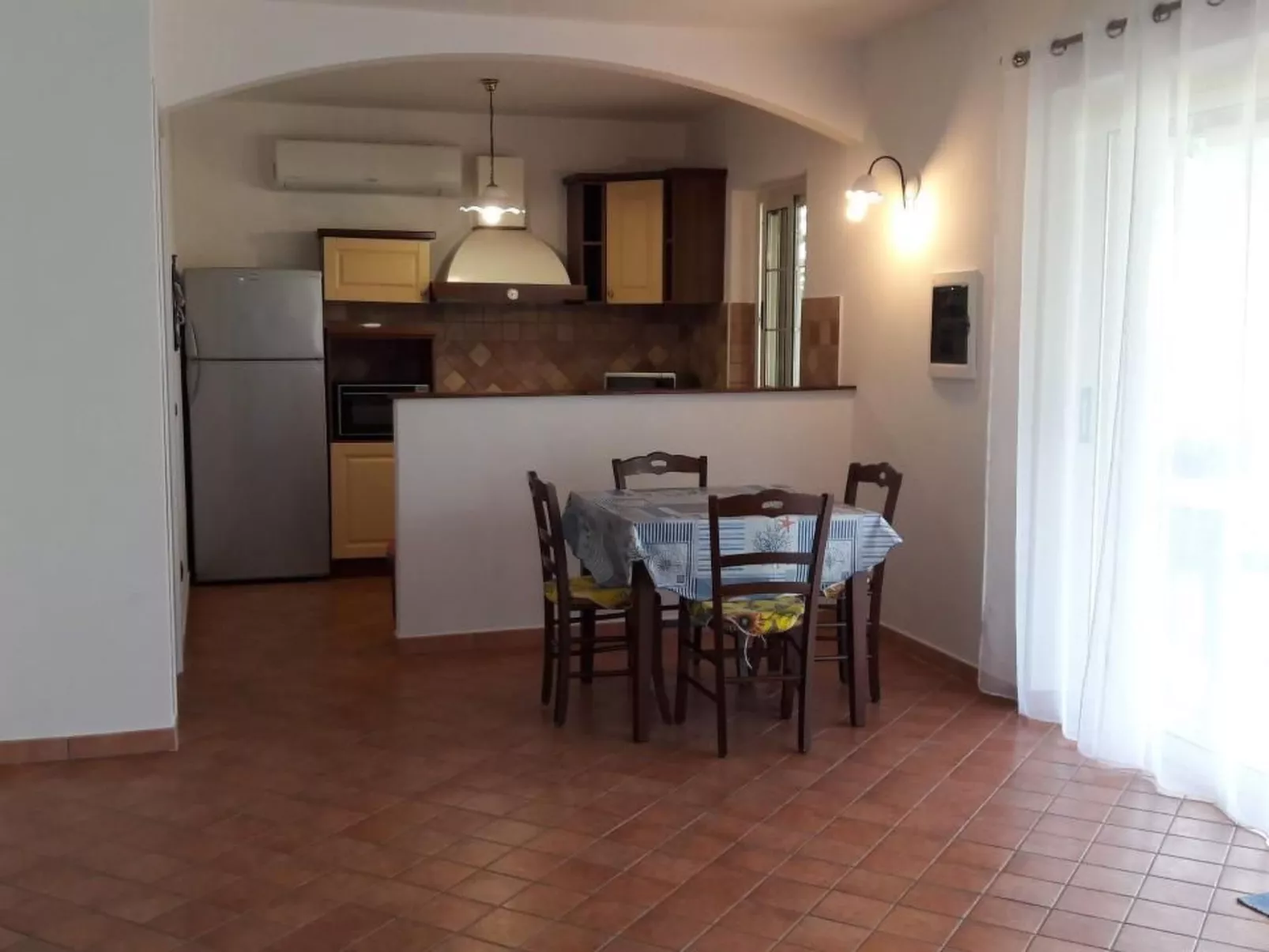 Villa im Grünen mit Schwimmbad und Meerblick-Image-tags.info