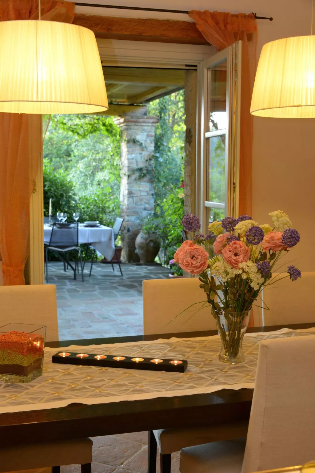 Privates Poolhaus im grünen Herzen von Umbrien-Binnen