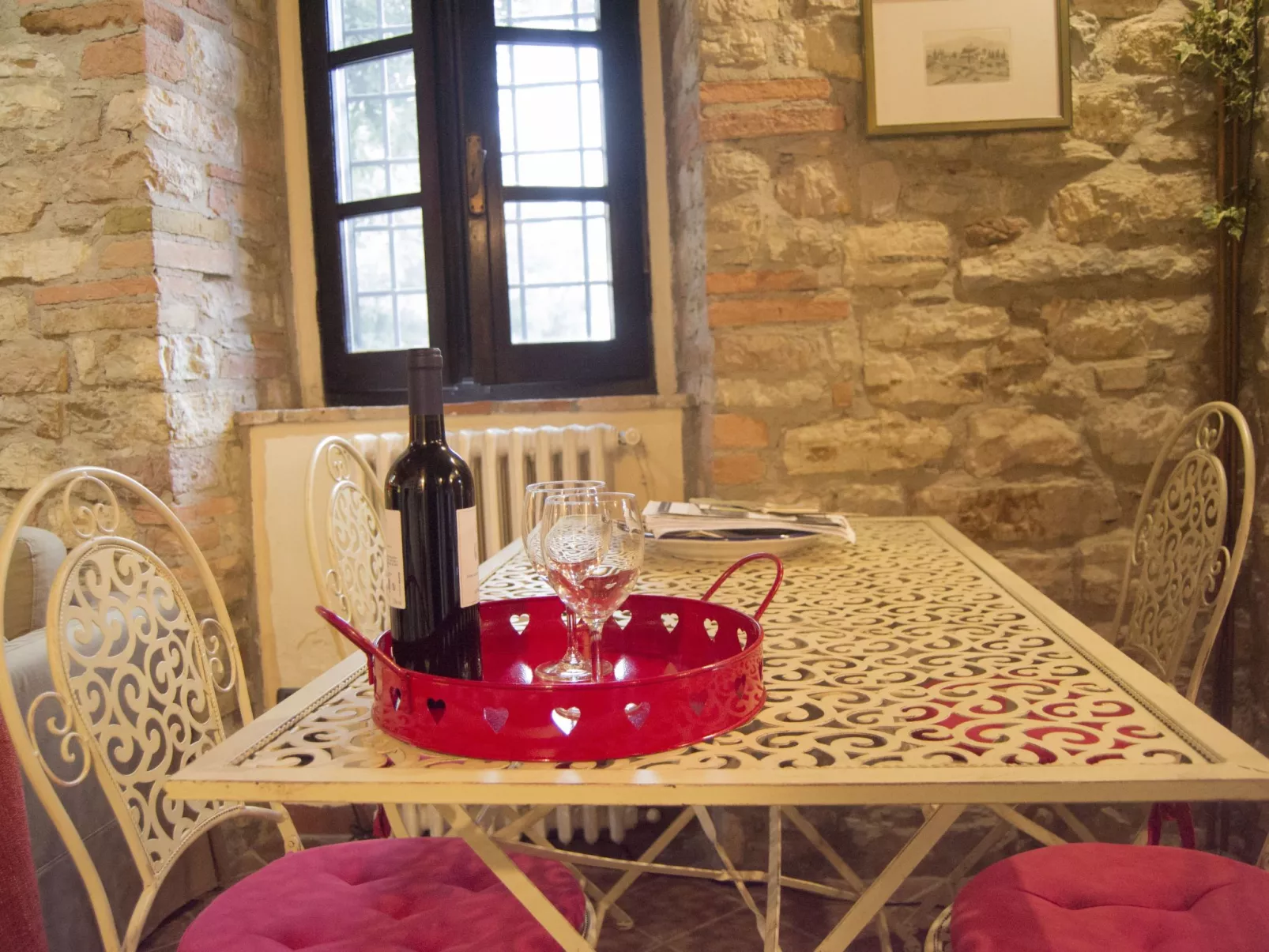 Altes Steinhaus mit Garten-Binnen