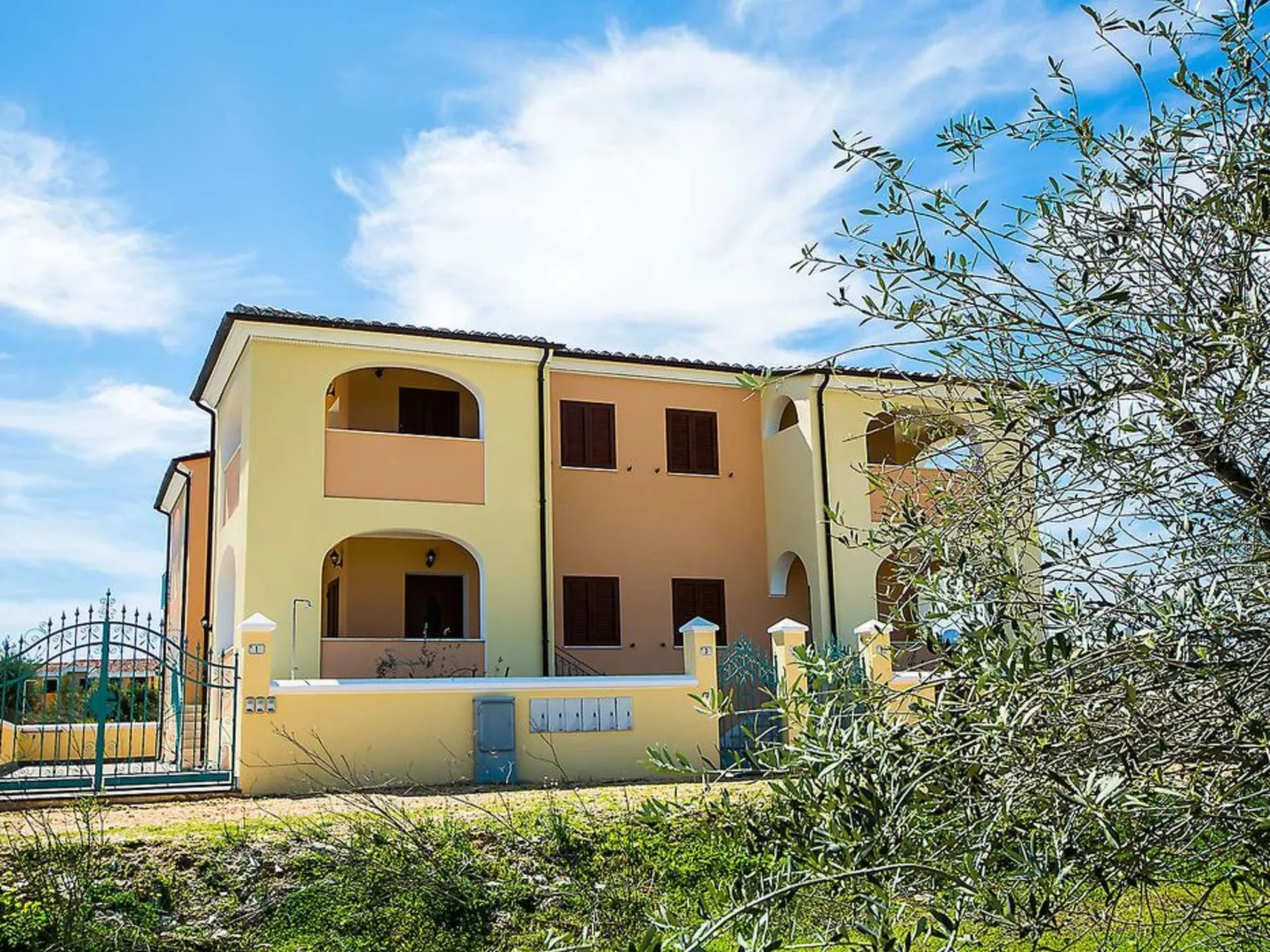 Apt. Orosei 2C, mit gemeinsamem Schwimmbad