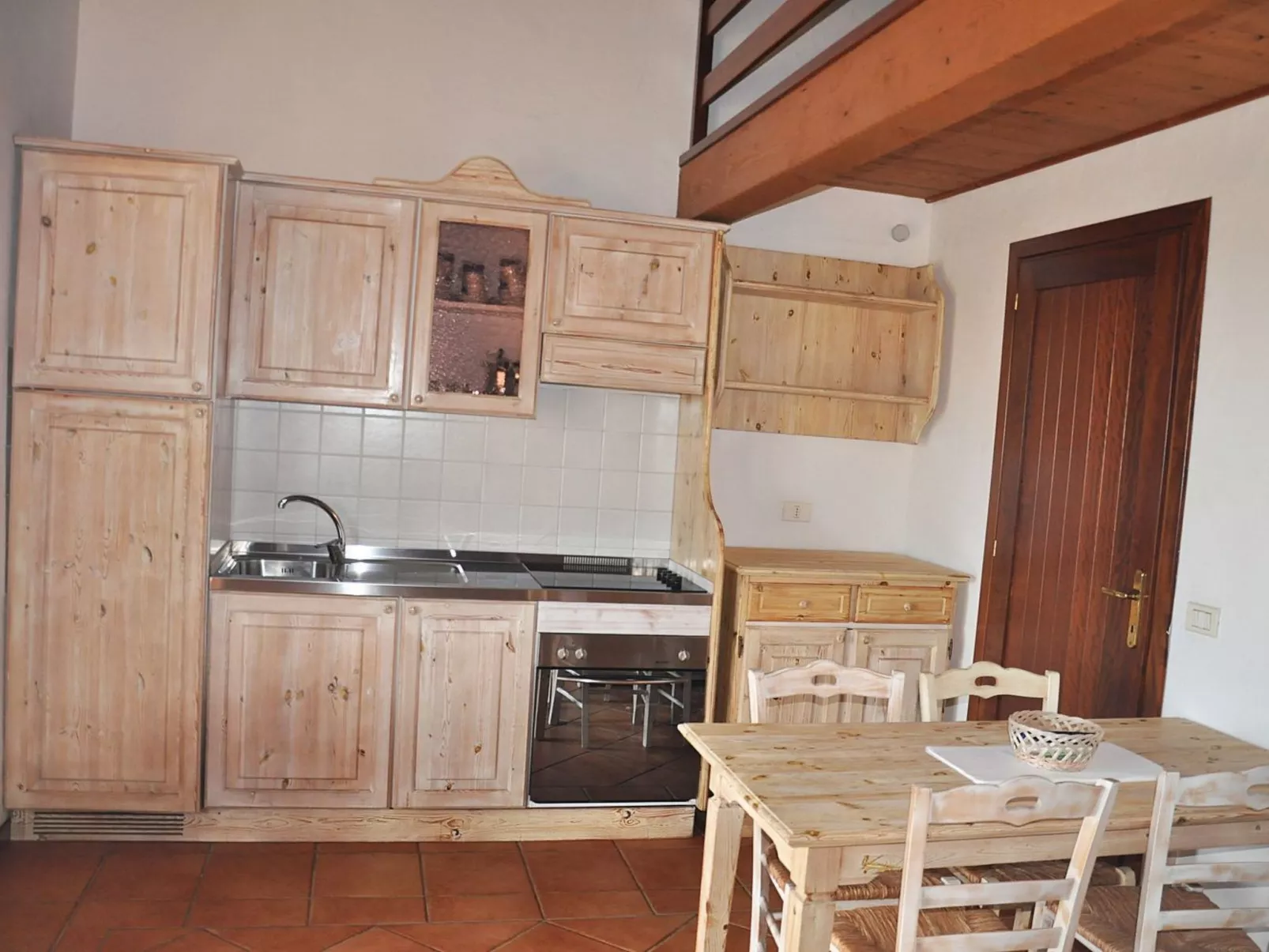 Apt. Eldi 2BS, mit gemeinsamem Schwimmbad-Image-tags.info