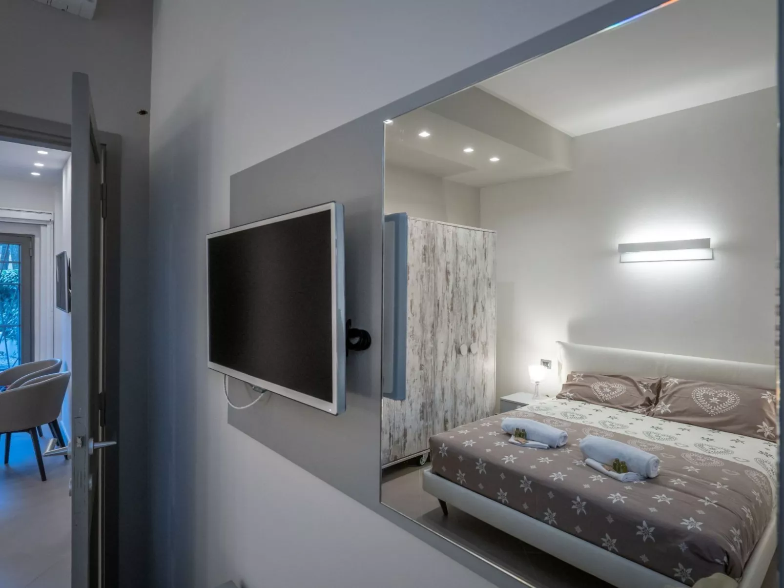 Garten' Ferienwohnung mit privatem Garten-Binnen