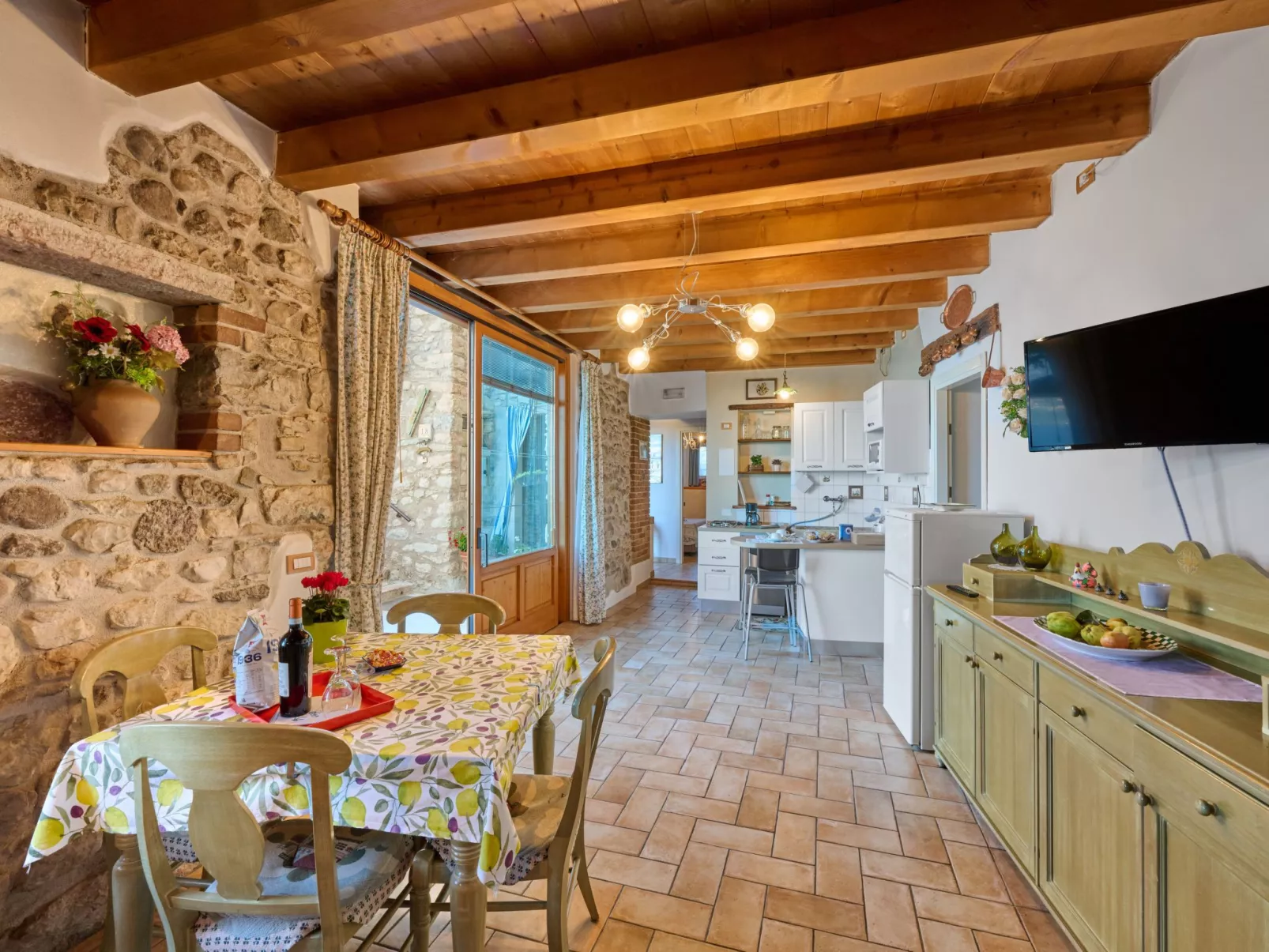 Casa Silvia II-Binnen