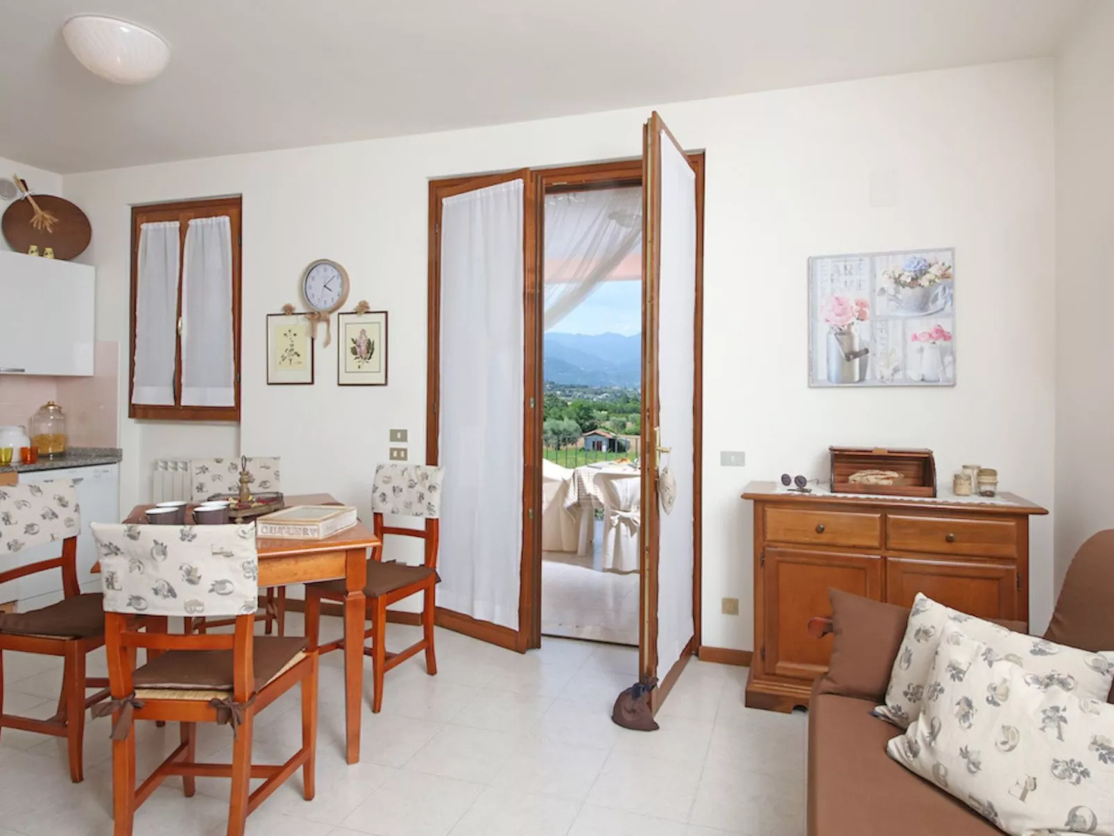 Geranium' Wohnung mit Schwimmbad-Binnen