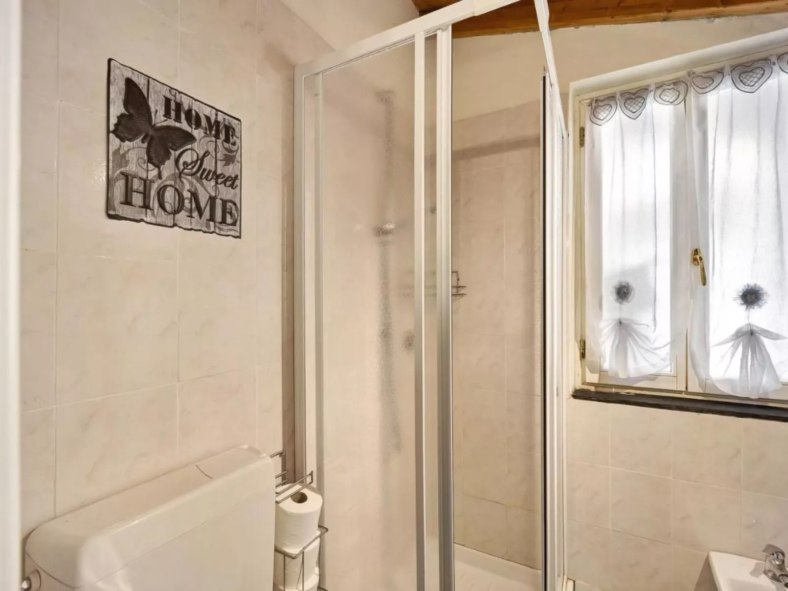 Malerisches freistehendes Haus 800 m vom Meer entfernt-Binnen