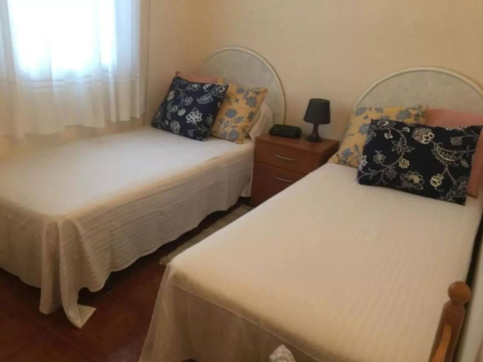 In Empuriabrava mit Grill-Image-tags.info