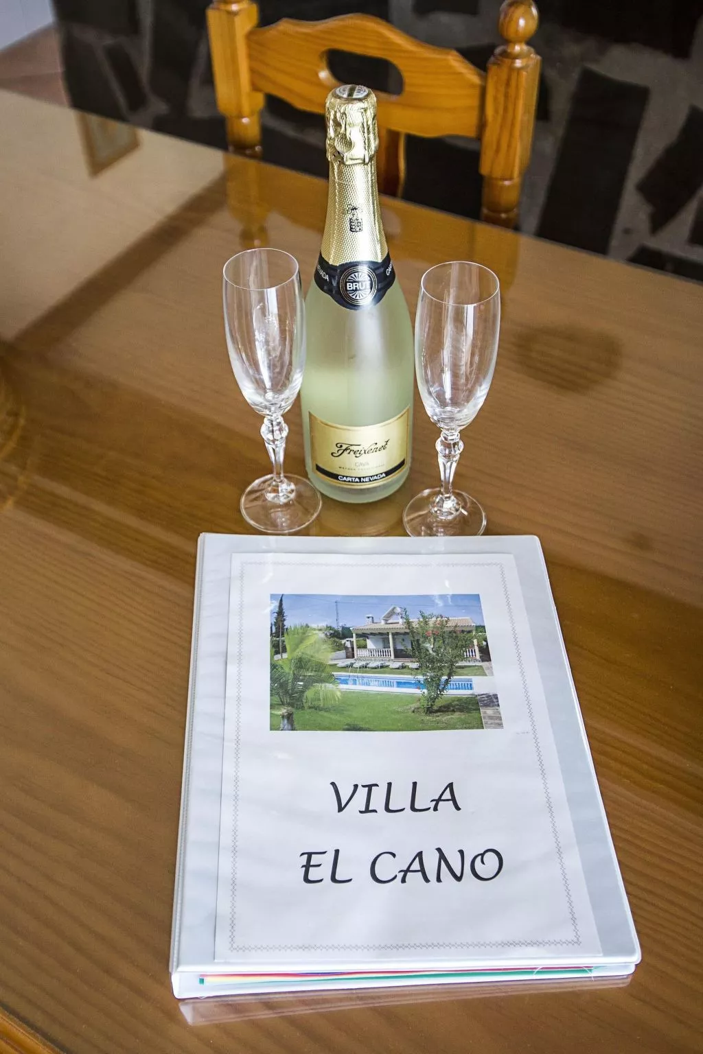 "Villa el Cano" mit Schwimmbad-Binnen