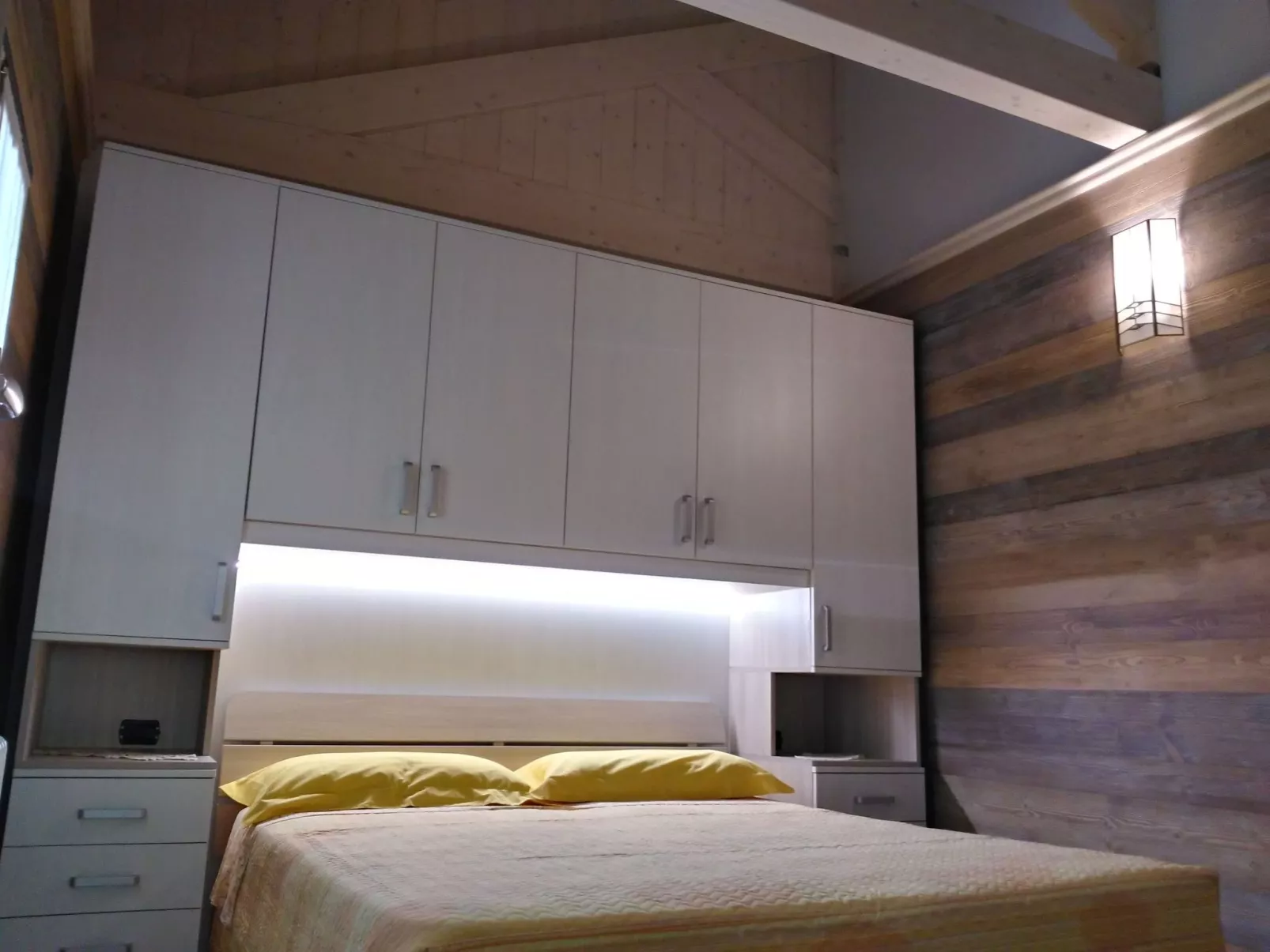 Freistehendes Haus mit privatem Garten-Binnen