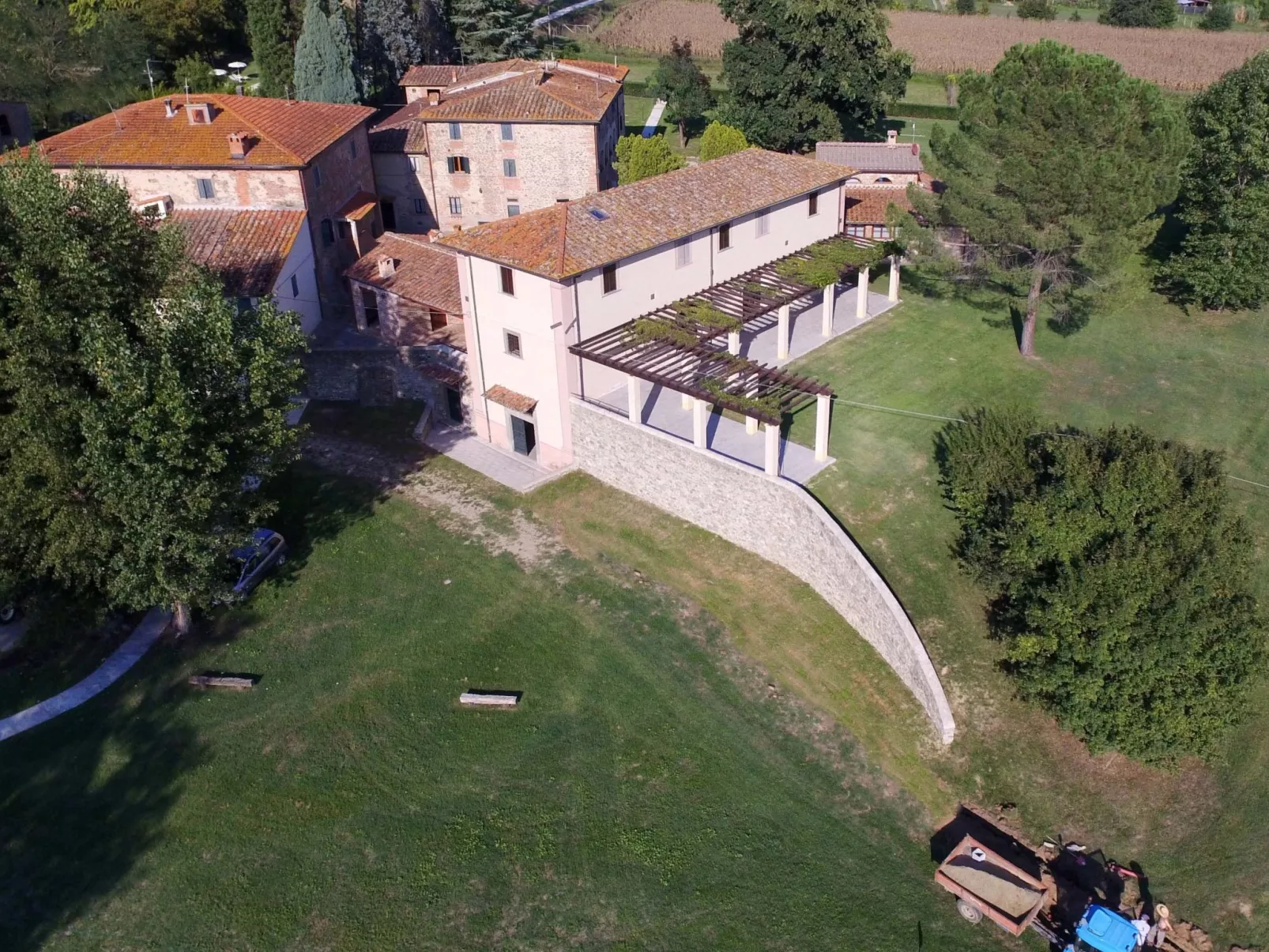 Große Wohnung mit 3 Schlafzimmern und 3 Bädern-Buiten