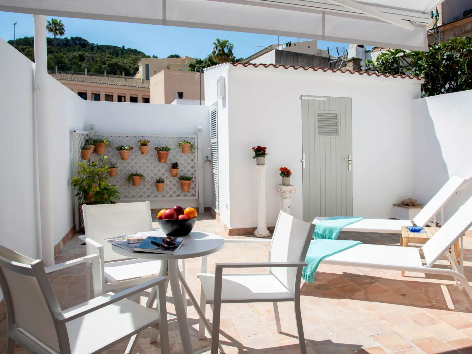 Appartement 'Serol' mit Terrasse-Buiten