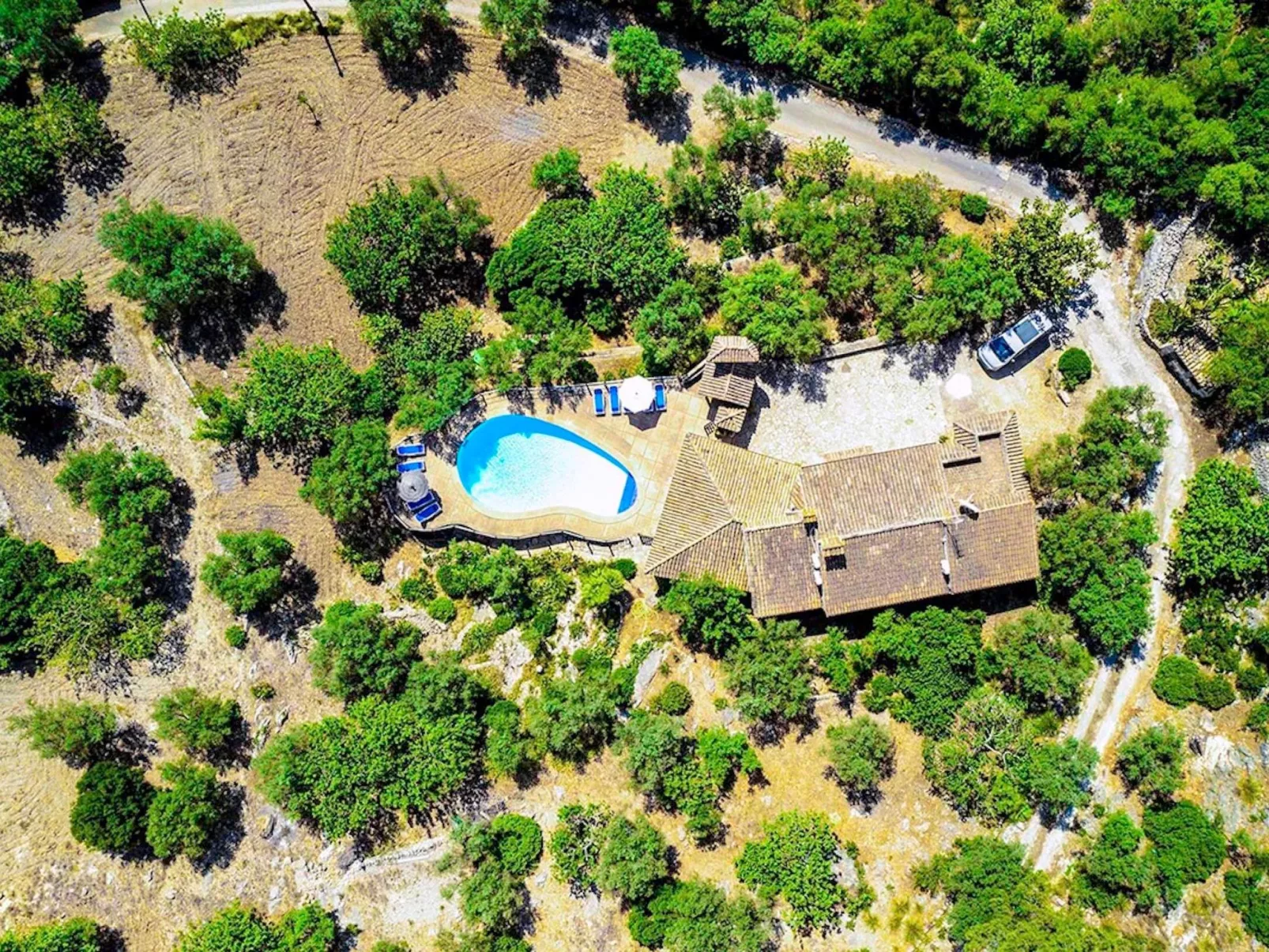 Villa Alordes, ein rustikales Haus mit fantastischer Aussicht-Image-tags.info