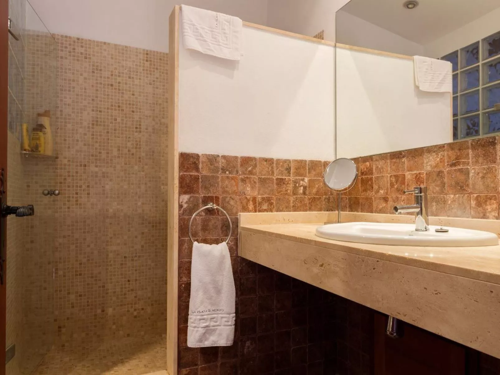 Tolle Finca in wunderschöner Landschaft-Image-tags.info