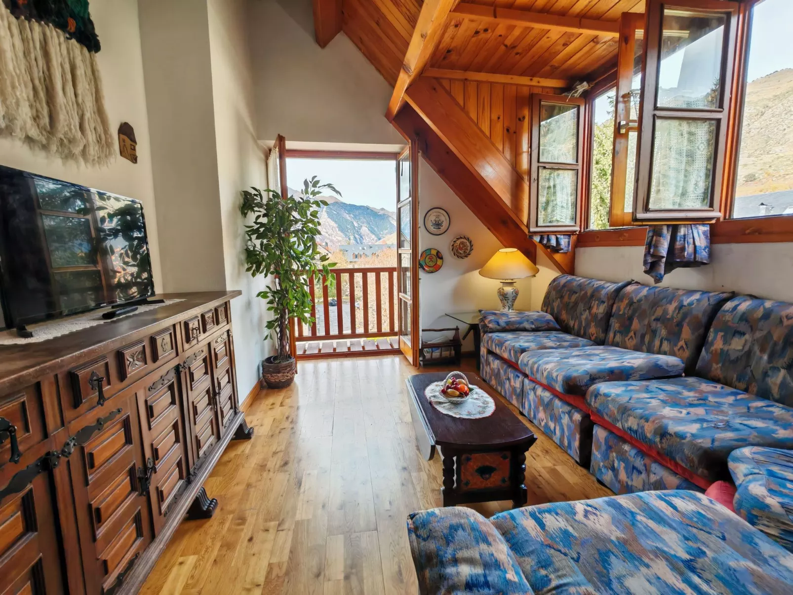 Duplex Muntanyó 2 mit Balkon und Blick auf den Berg Vall de Boí-Binnen