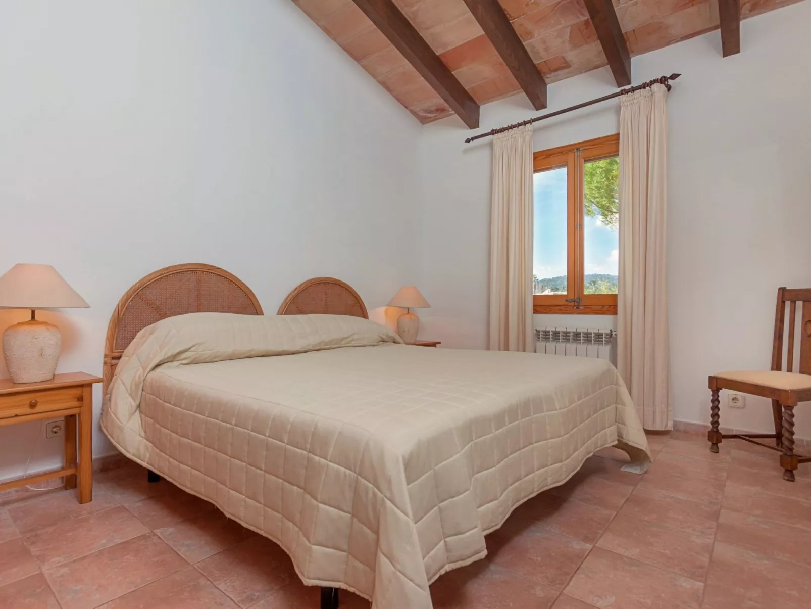 Villa 'Aumadrava Gran - Binnen