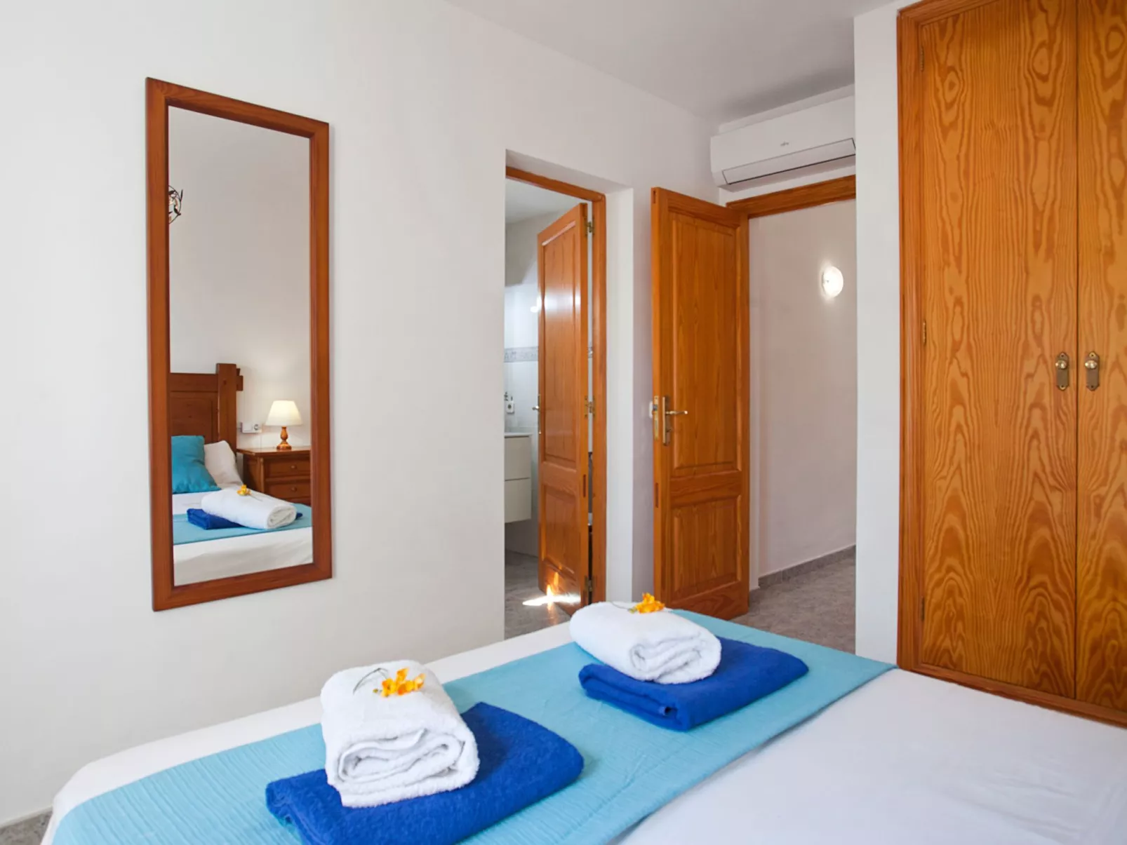 Chalet "Casa Hector" 300m vom Strand und Schwimmbad entfernt-Binnen