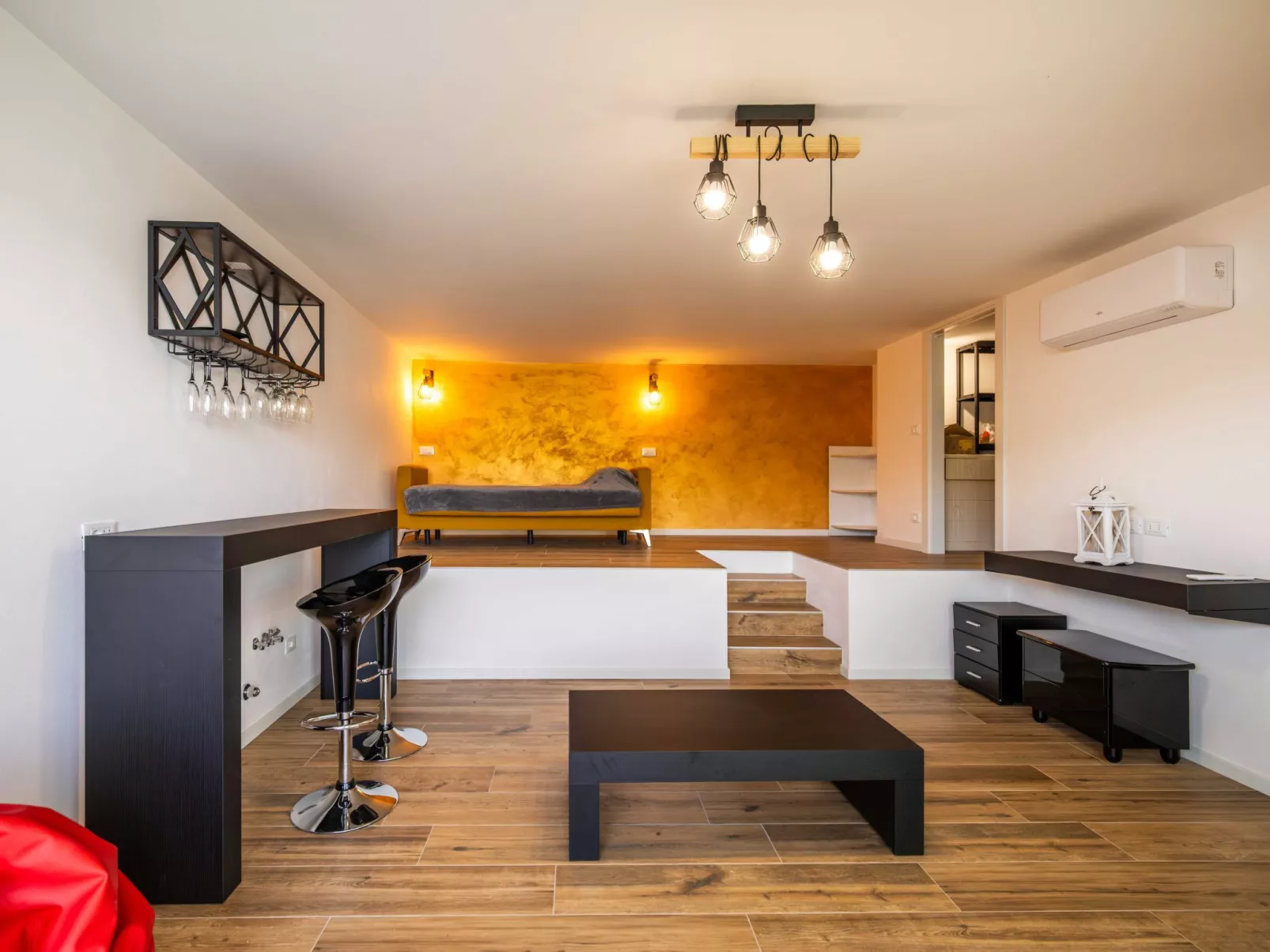 Privater Pool und herrlicher Seeblick-Binnen