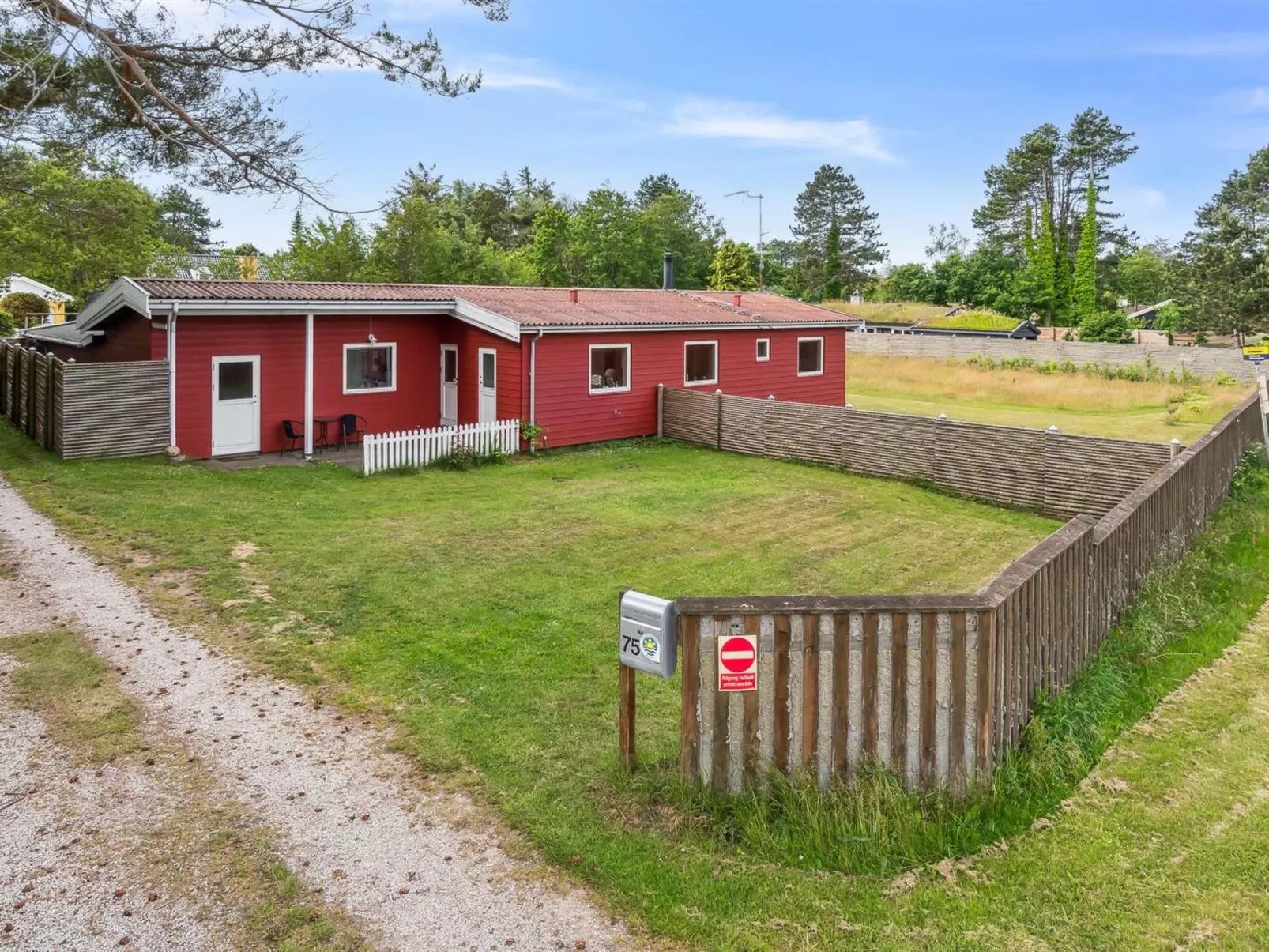 "Torbjörn" - 100m from the sea-Buiten