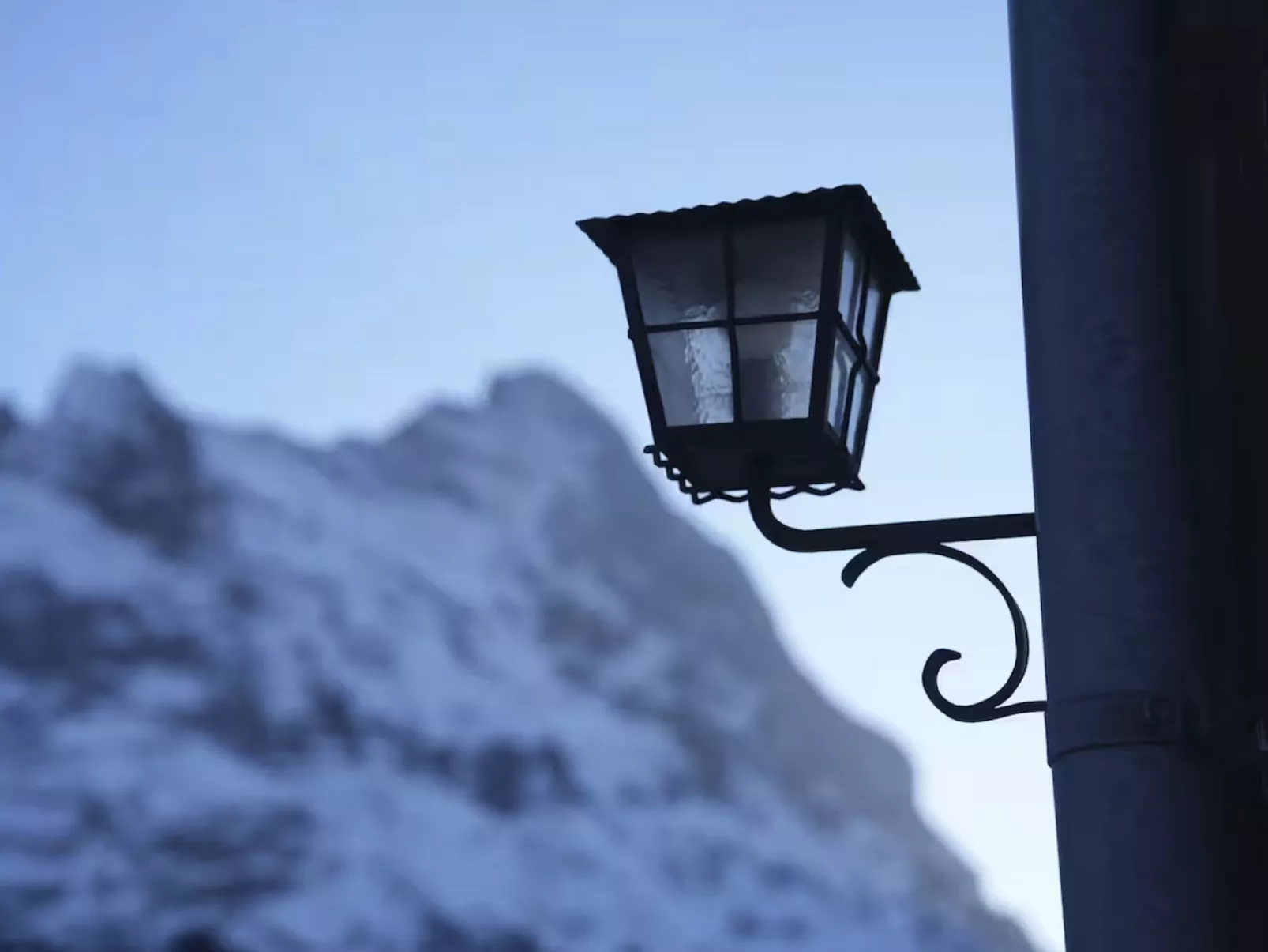 Chalet an ruhiger Lage mit schöner Bergsicht-Buiten