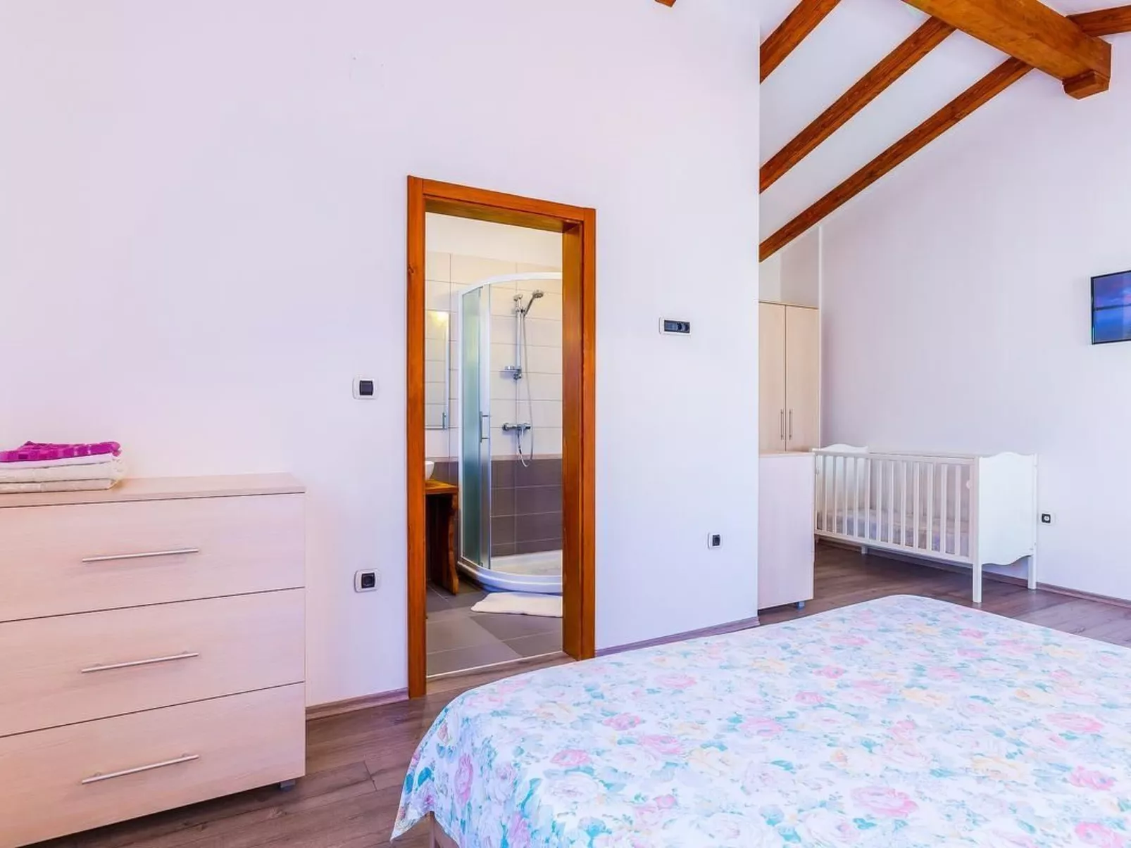 Ferienvilla "Vanja" mit privatem Pool-Binnen