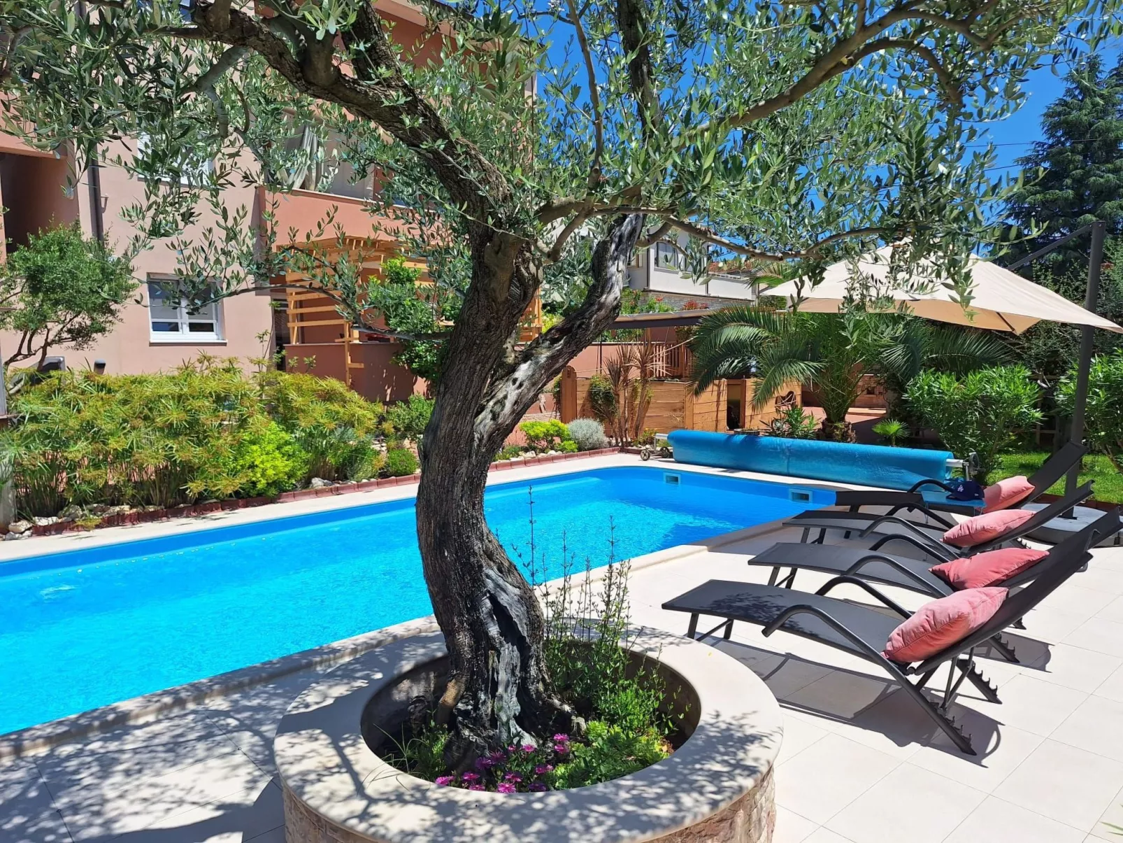 Mit Pool in Istrien-Buiten