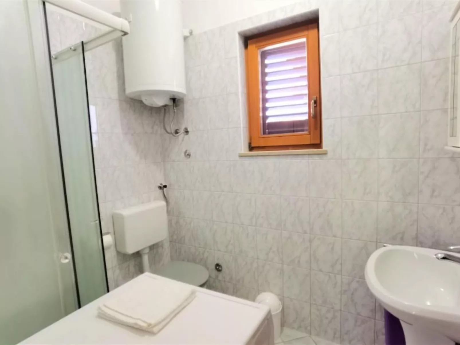 "Little Kiwi" direkt am Strand-Binnen