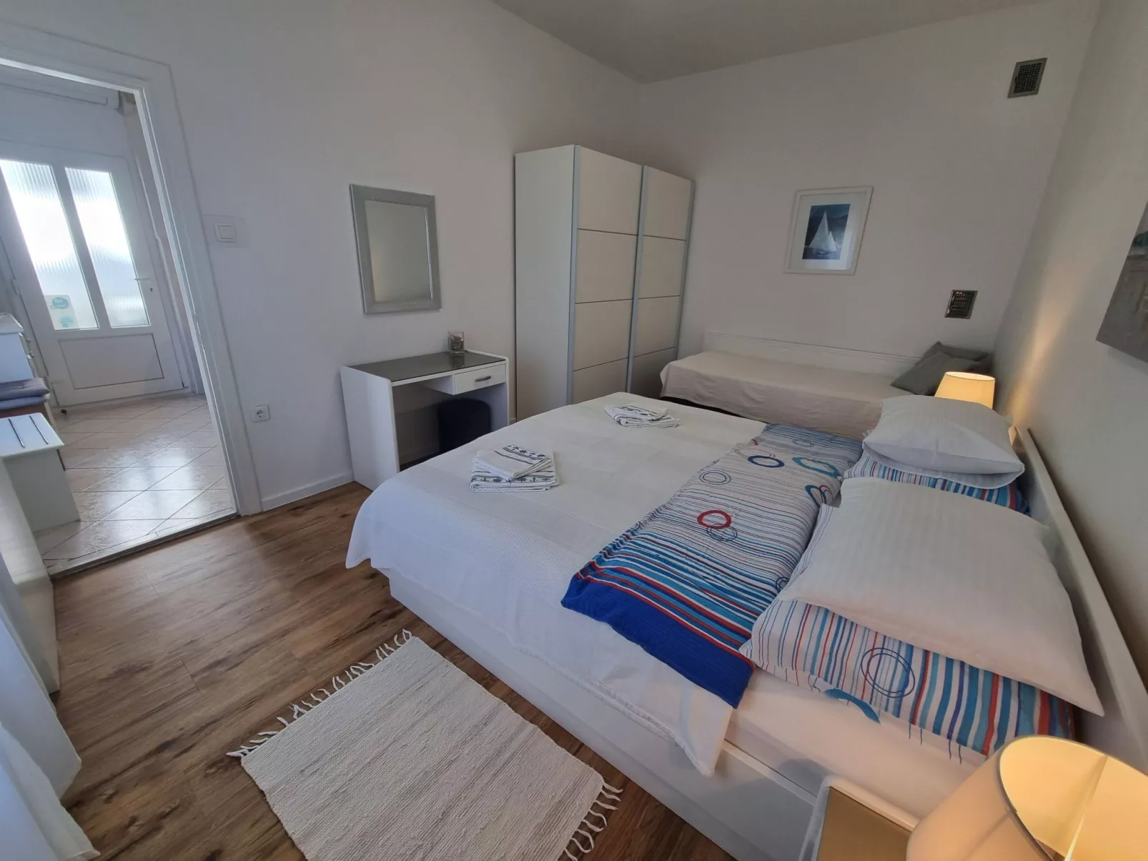 Wohnung in toller Lage, 10m vom Strand entfernt-Image-tags.info