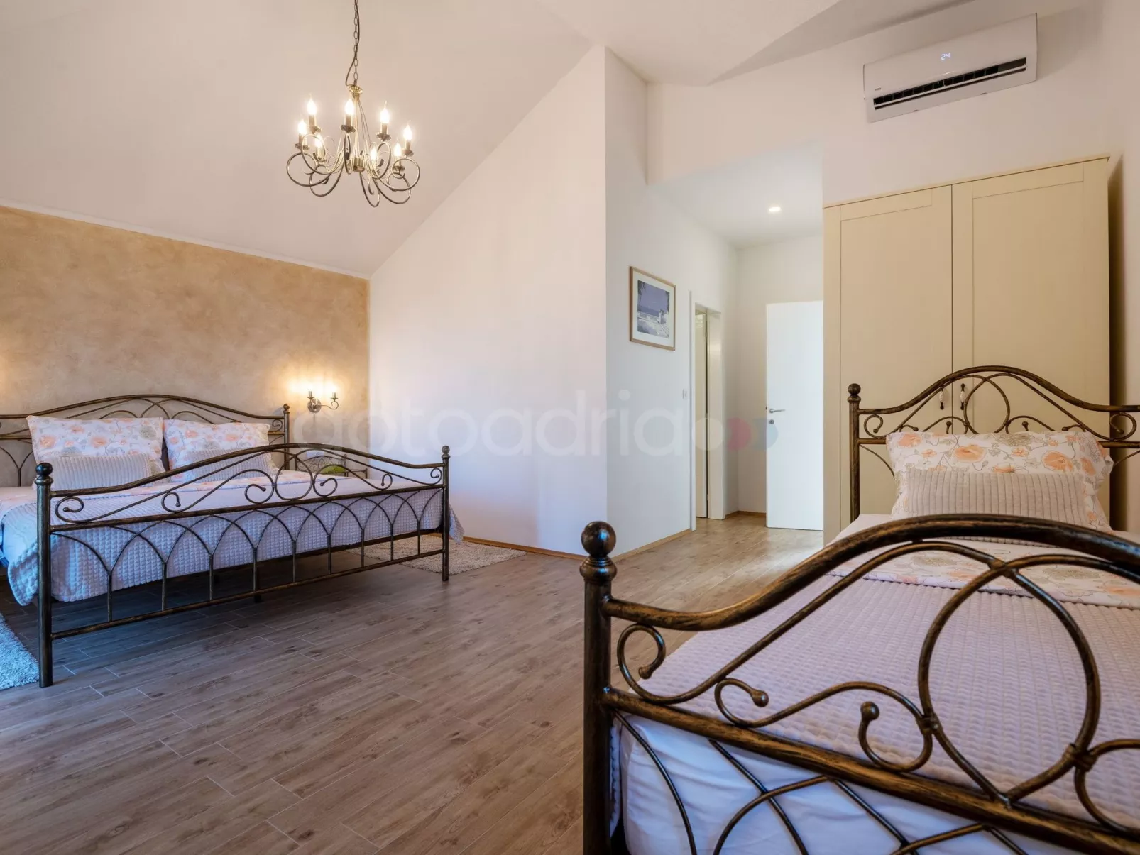 ★ Modern Villa Gabrielle★ Private Pool ★ Luxury-Binnen