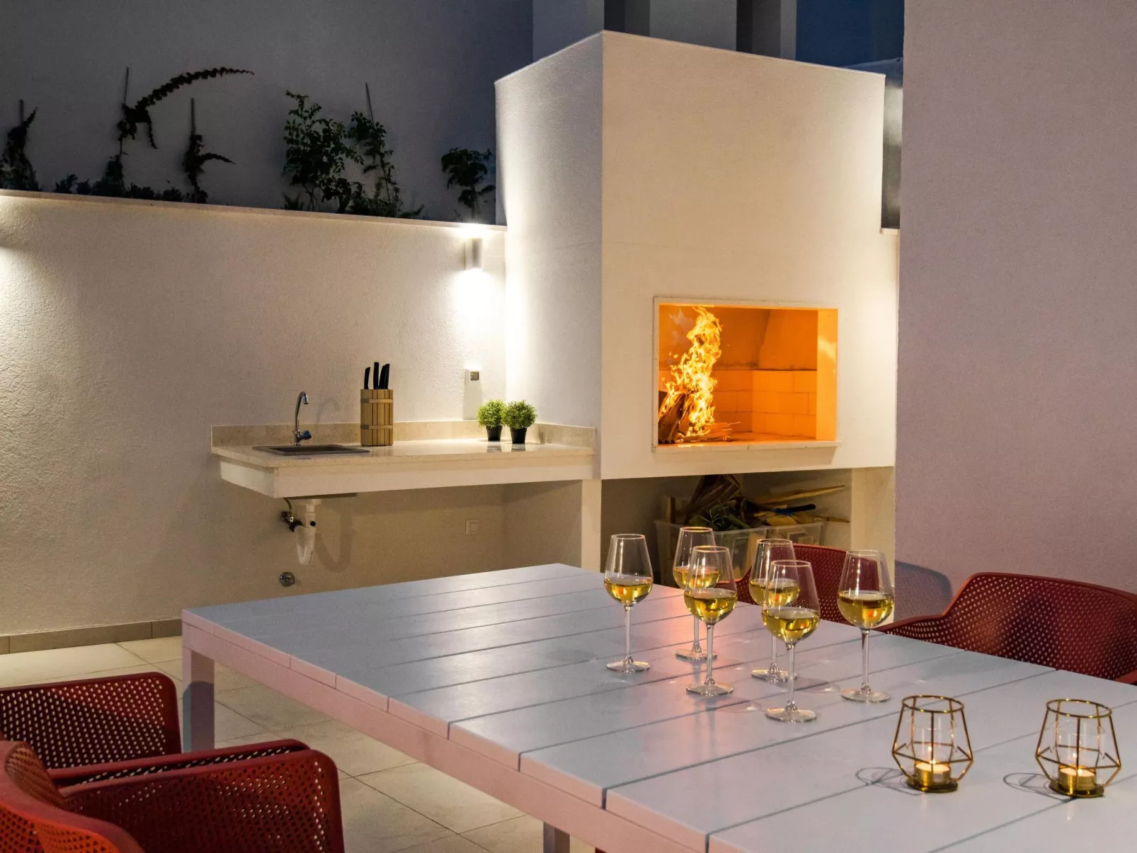 Schöne Villa Zvizdan mit Infinity-Pool-Buiten