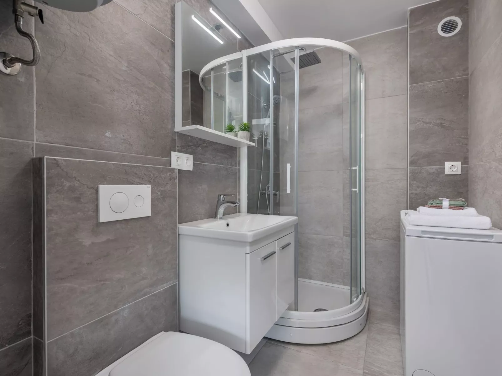 Moderne Wohnung in Crikvenica mit Pool-Binnen