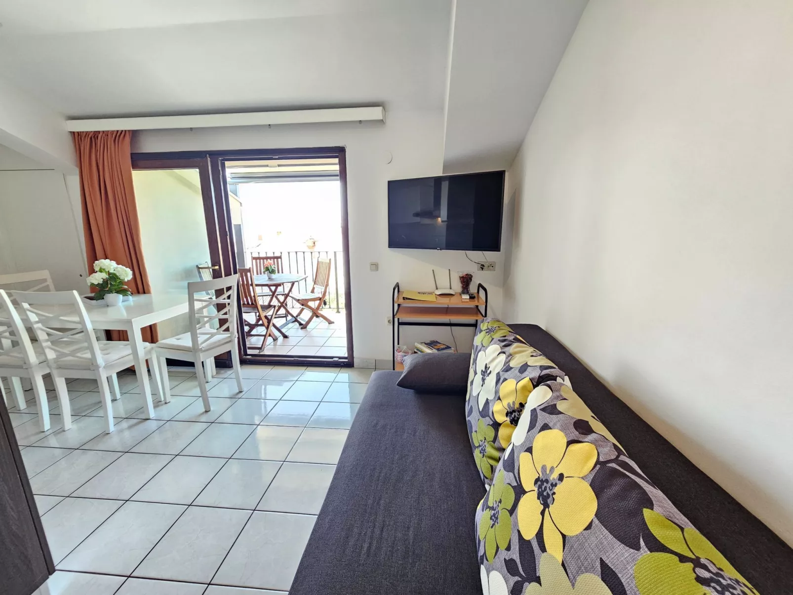 Wohnung für 4 Personen mit Terrasse-Binnen