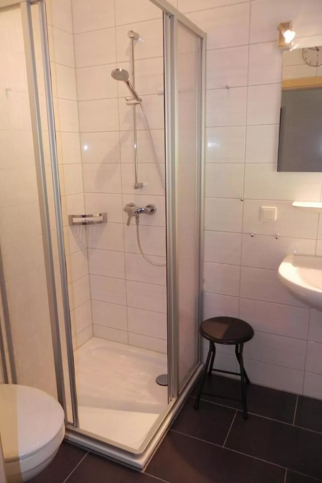 E19 Haus mit Wintergarten, Terrasse und Garten-Binnen