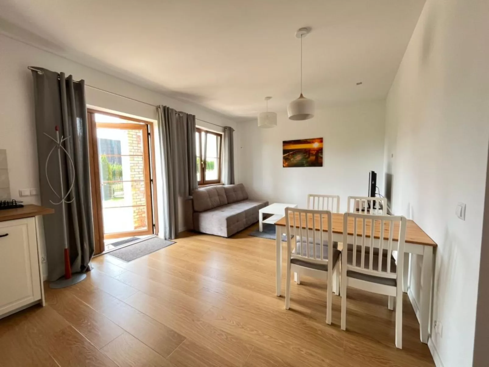 Komfortable Wohnung mit Garten, in der Nähe des Meeres-Binnen