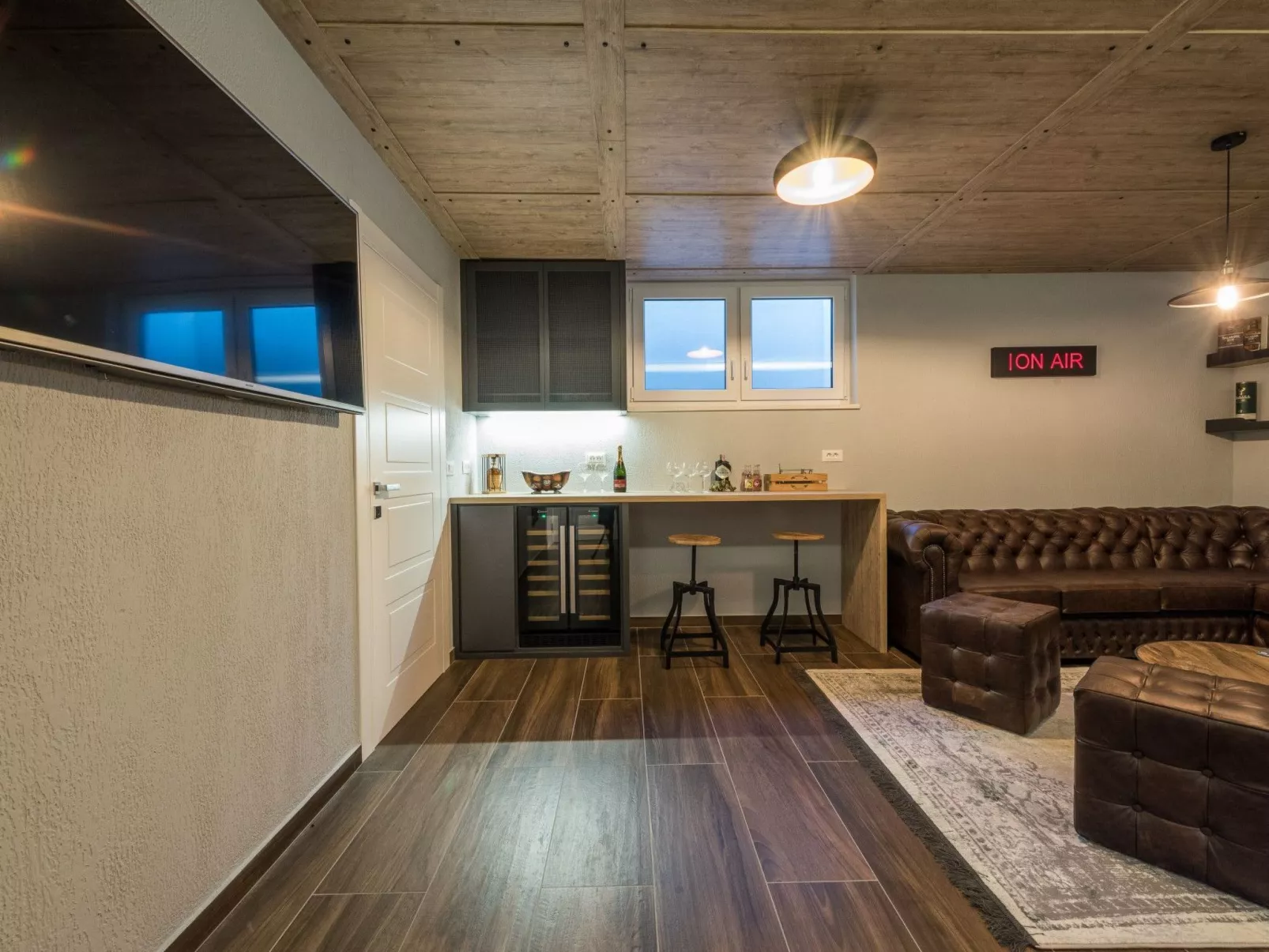 Haus für 9 Personen und 1 Kind in Gornje Rastane-Image-tags.info