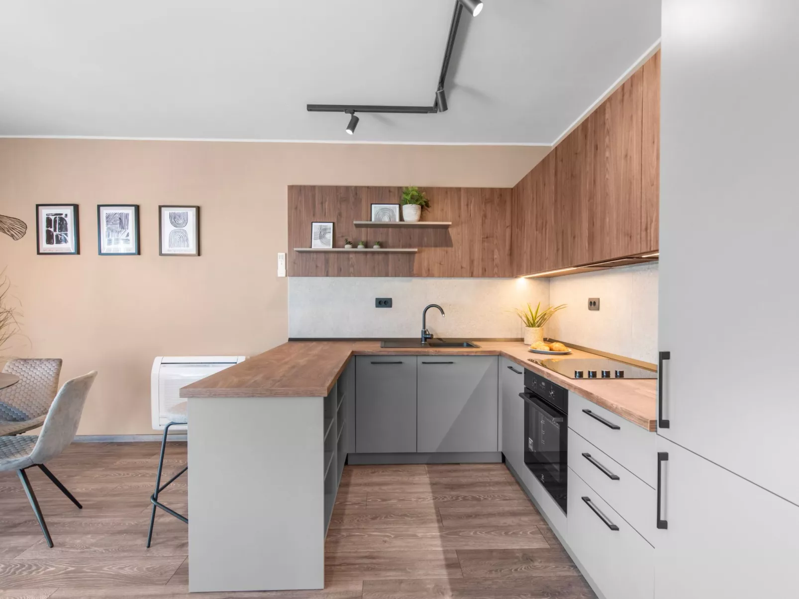 Quercus Village APP 3 mit privatem Pool-Binnen