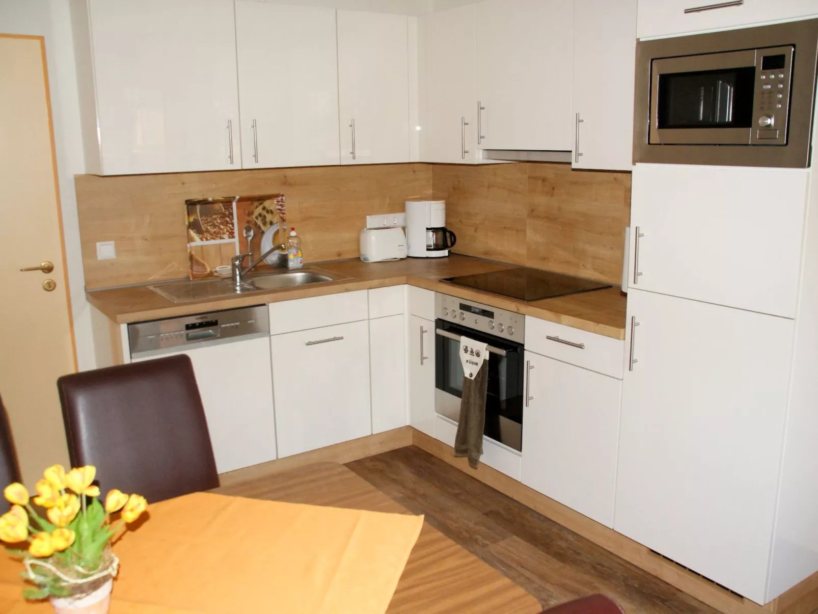 Ferienvilla mit Garten, Grill und Terrasse-Binnen