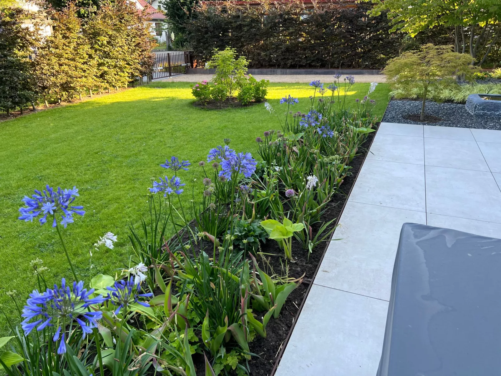 Modernes Einfamilienhaus-Buiten