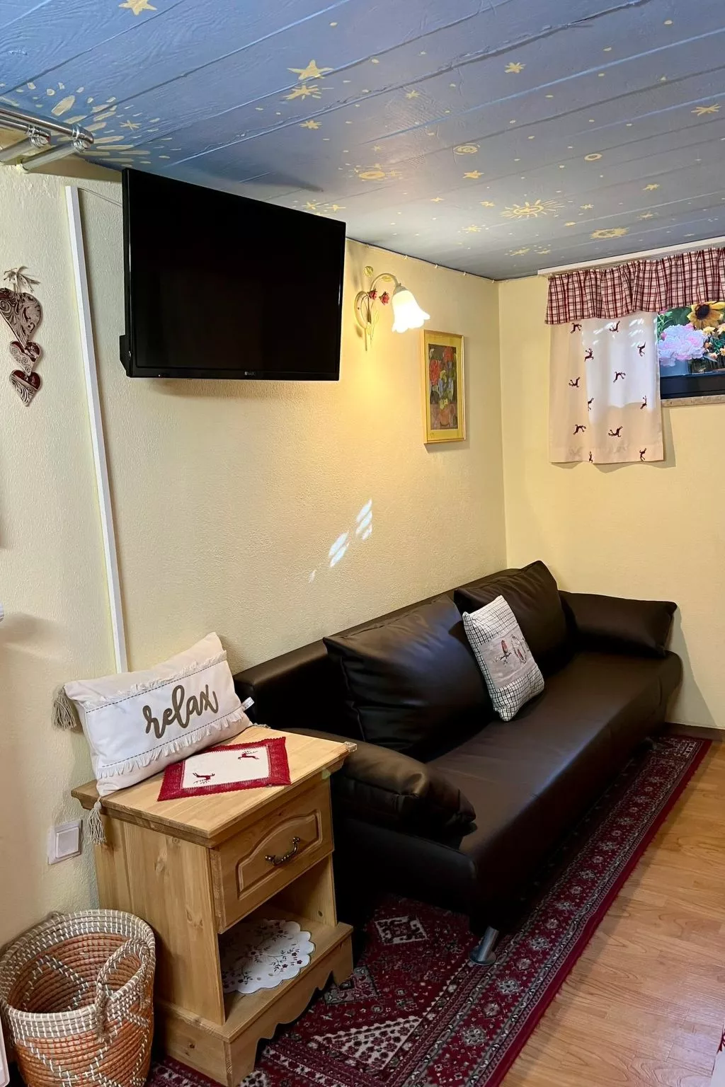 Umundumhütte-Binnen