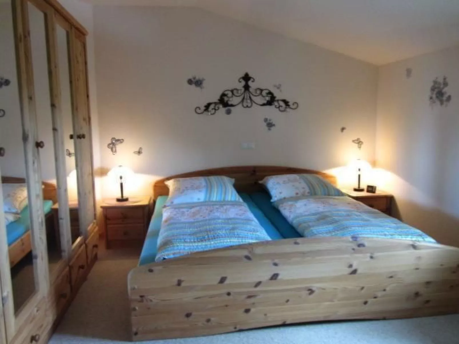 Sonnige Ferienwohnung in ländlicher Umgebung-Binnen