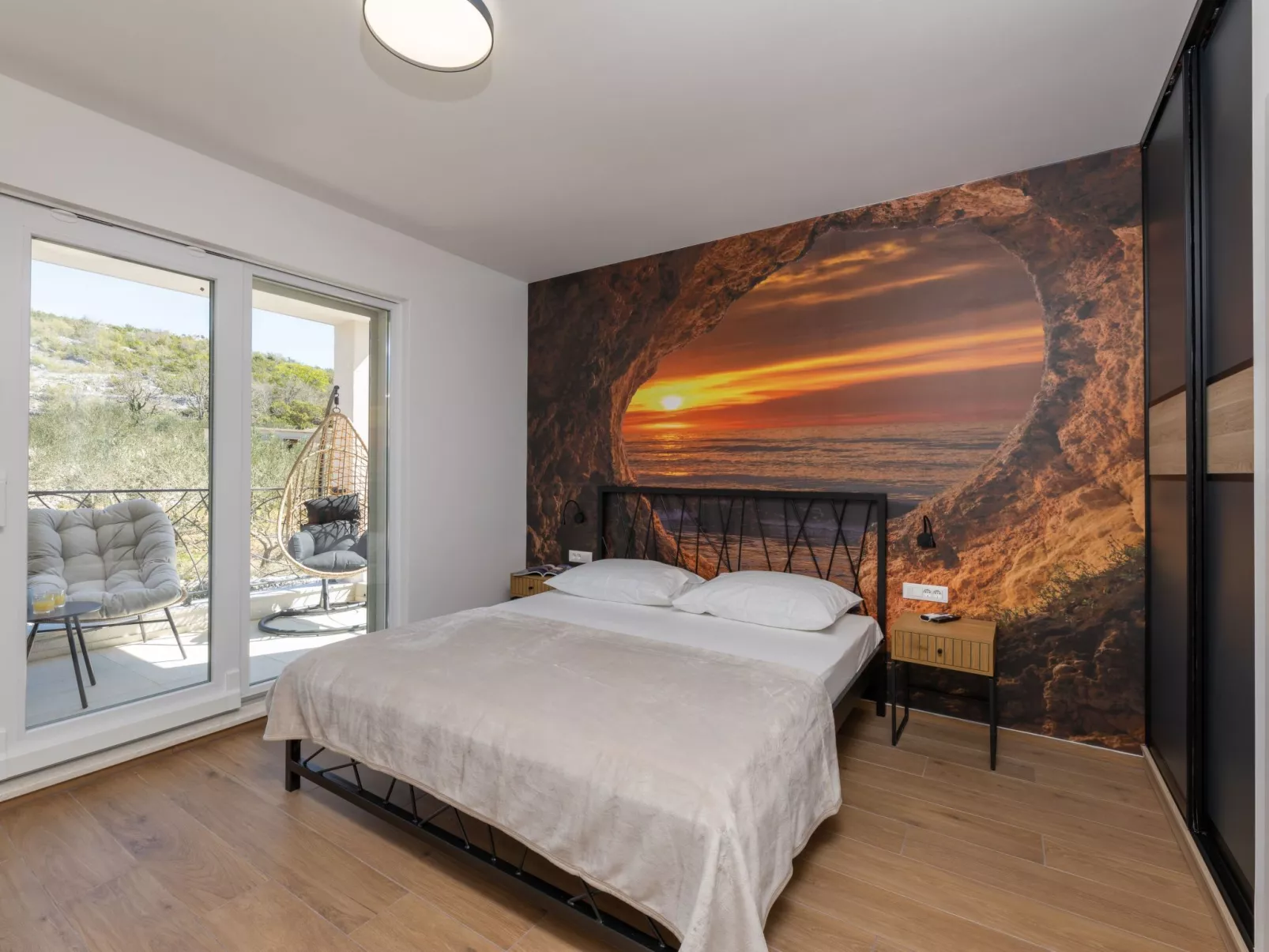 Cottage "Lazy Day Oasis" mit Whirlpool-Binnen