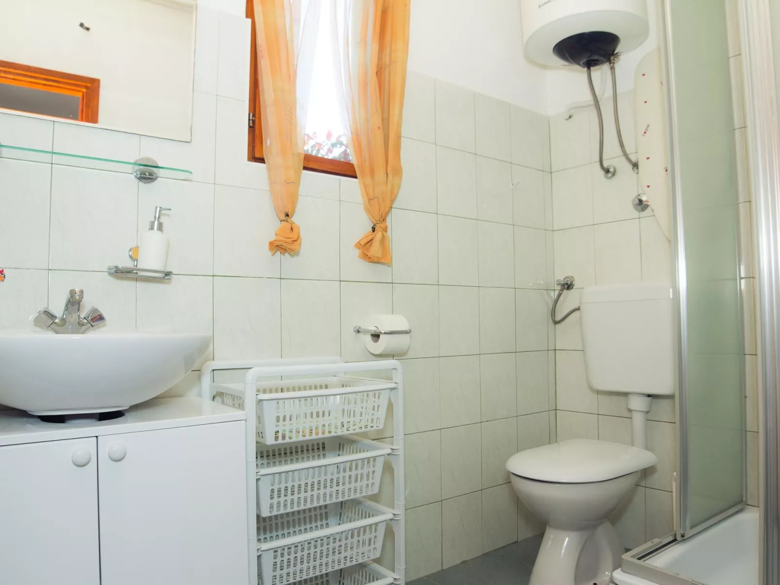 In Maslinica mit Großer Terrasse-Binnen