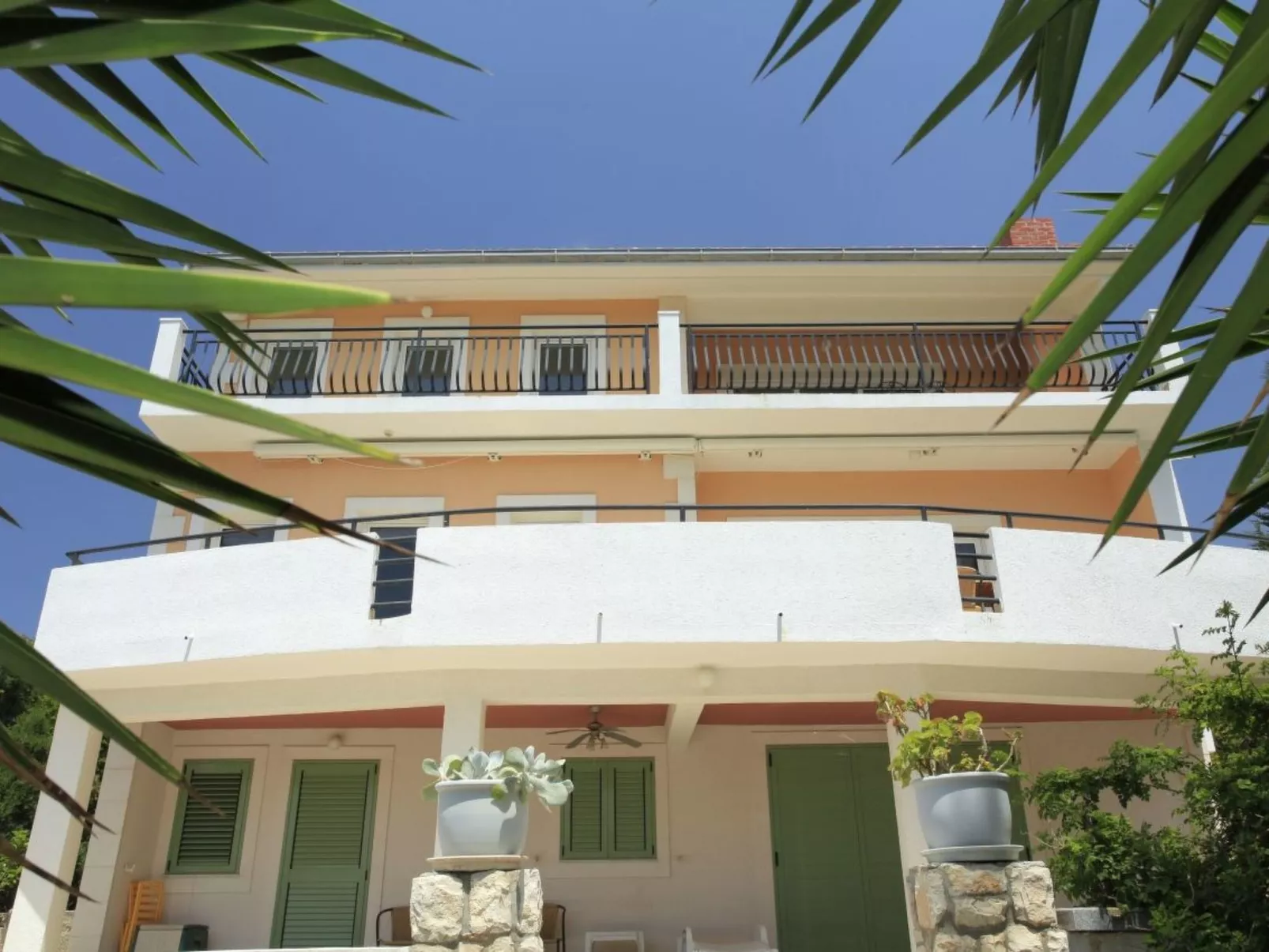 Ferienapartment für sechs Personen