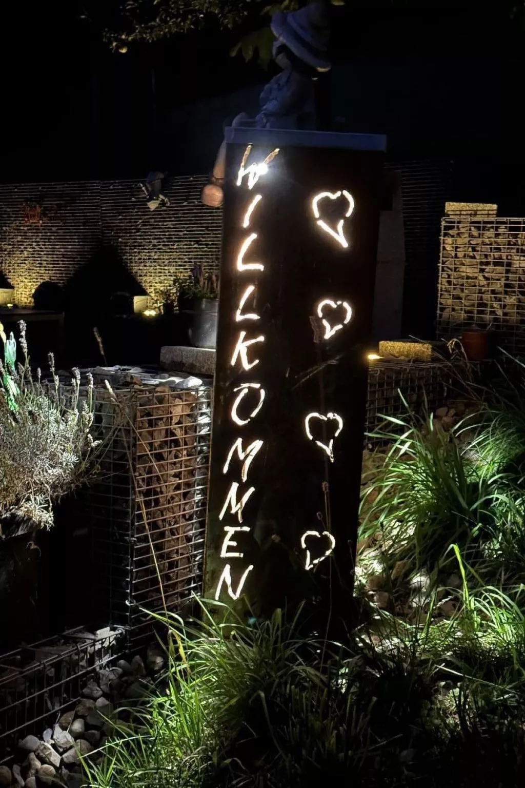 Henggeler-Image-tags.info