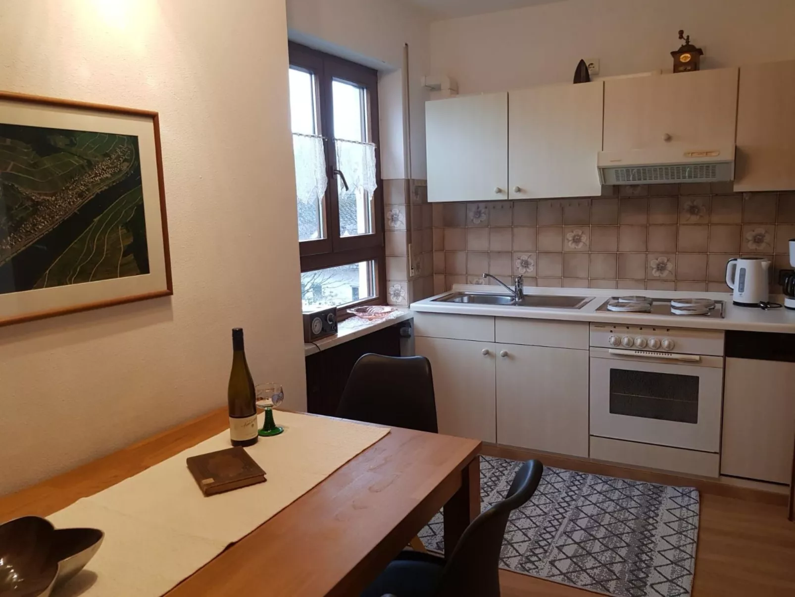 Appartement mit Balkon-Binnen