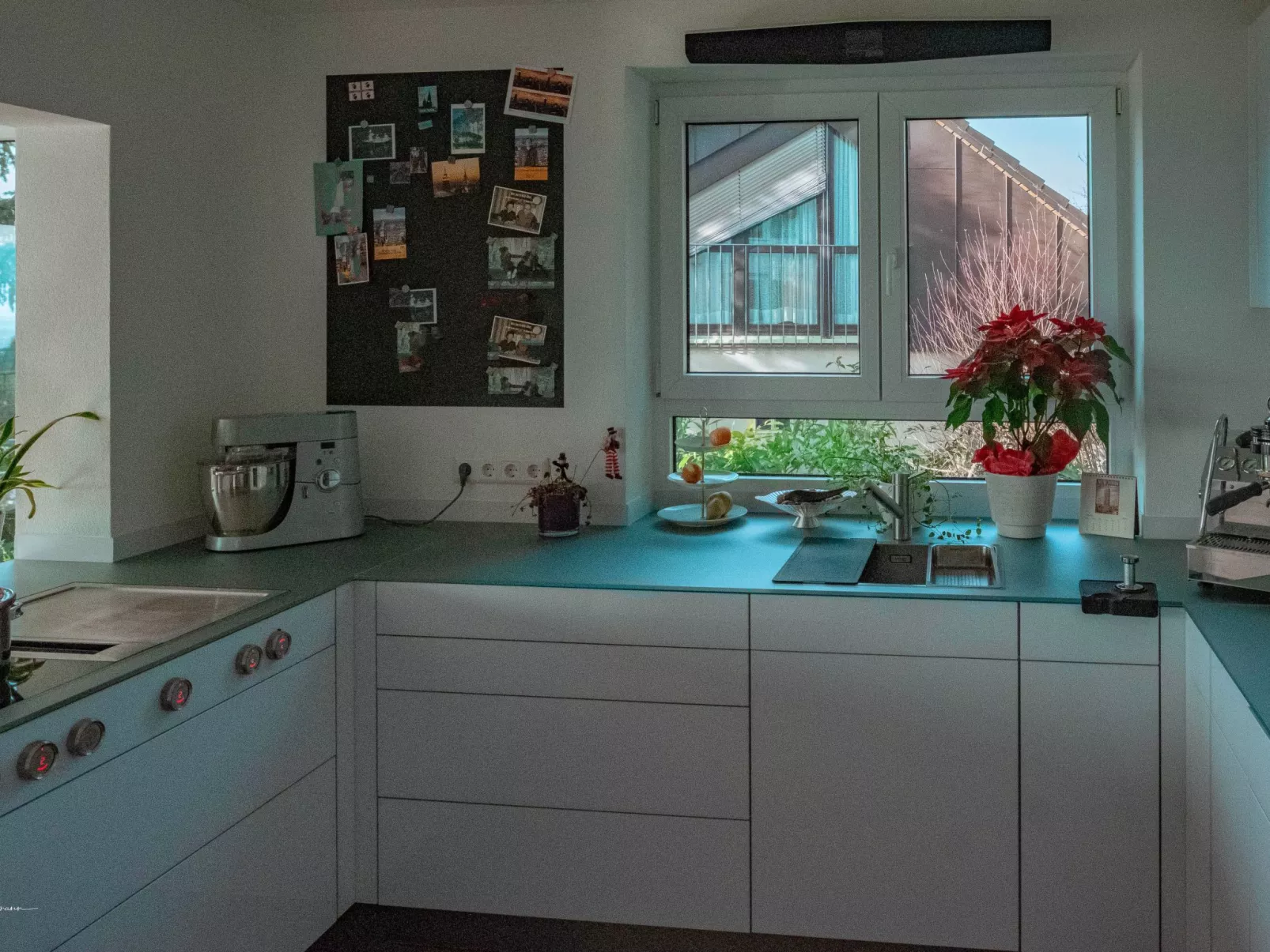 Panoramahaus & Pool-Binnen