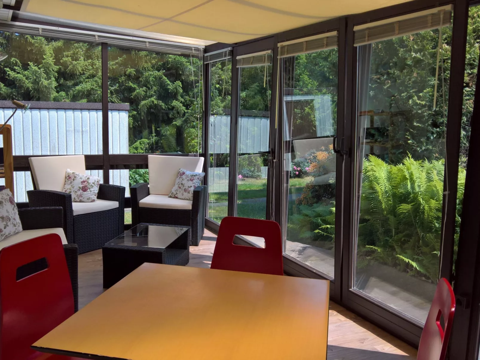 In Maxen mit Privatem Pool-Image-tags.info