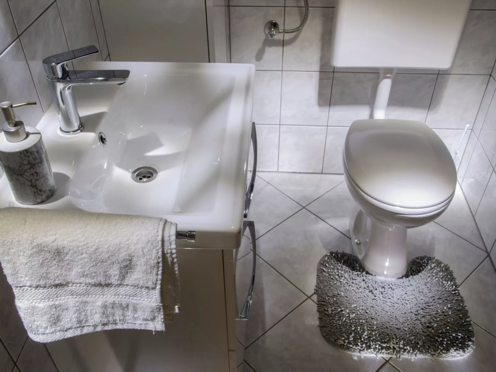 Schöne Villa in einem friedlichen und ruhigen Dorf-Binnen